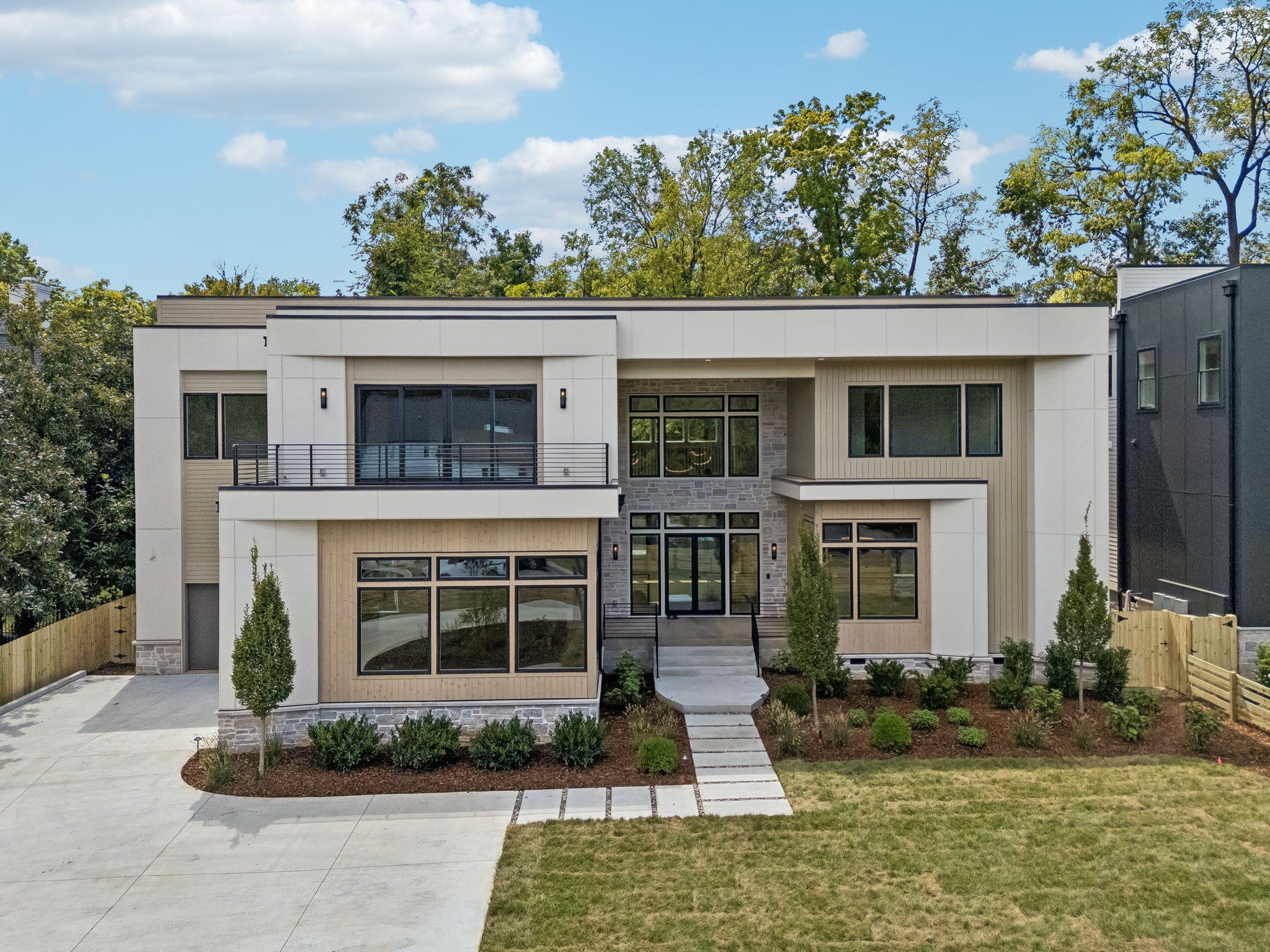 1609 Shackleford Rd #A, Nashville, TN 37215