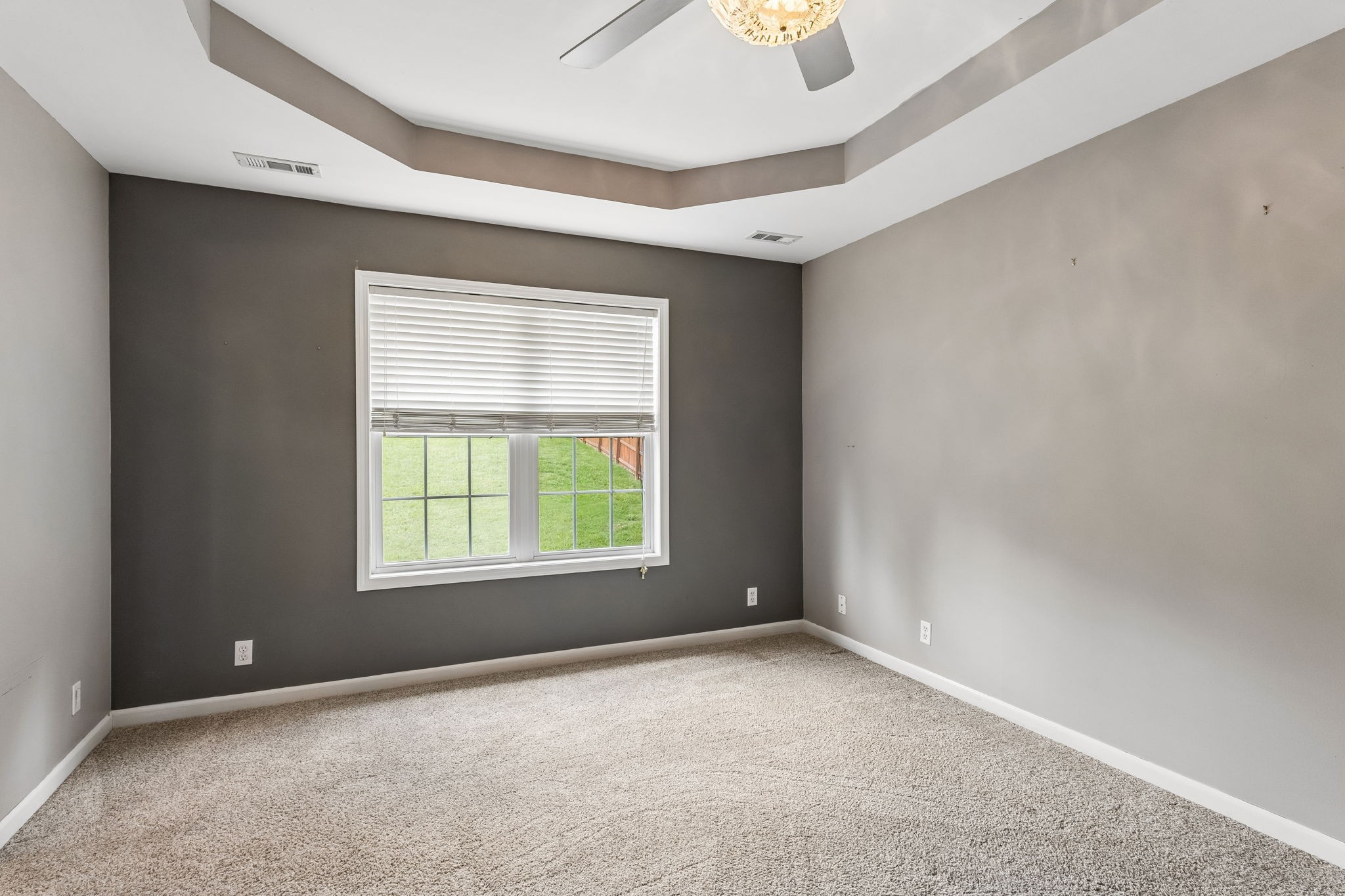 107 Camden Ct N, Hendersonville, TN 37075
