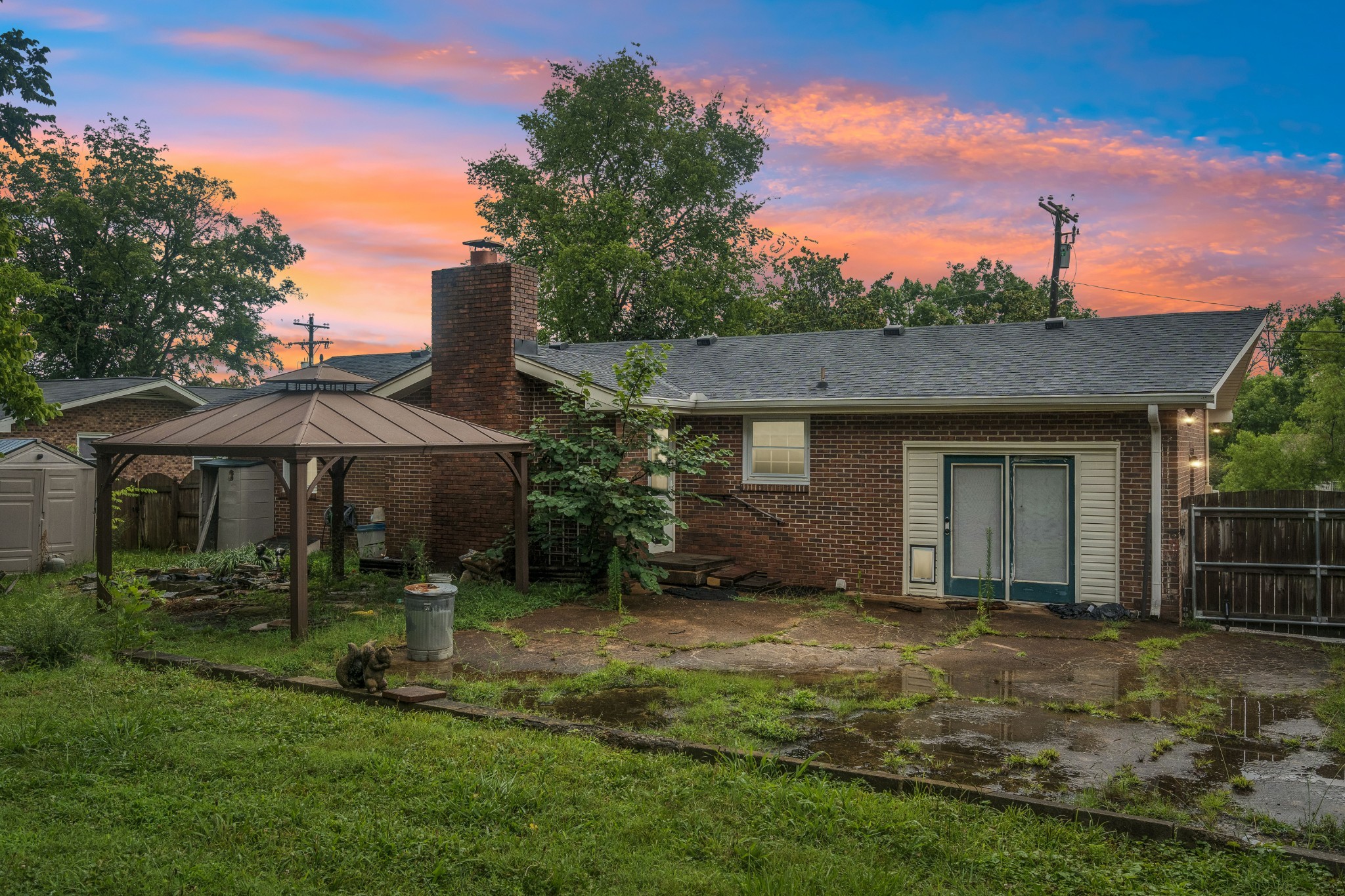 2821 Creekview Dr, Nashville, TN 37217
