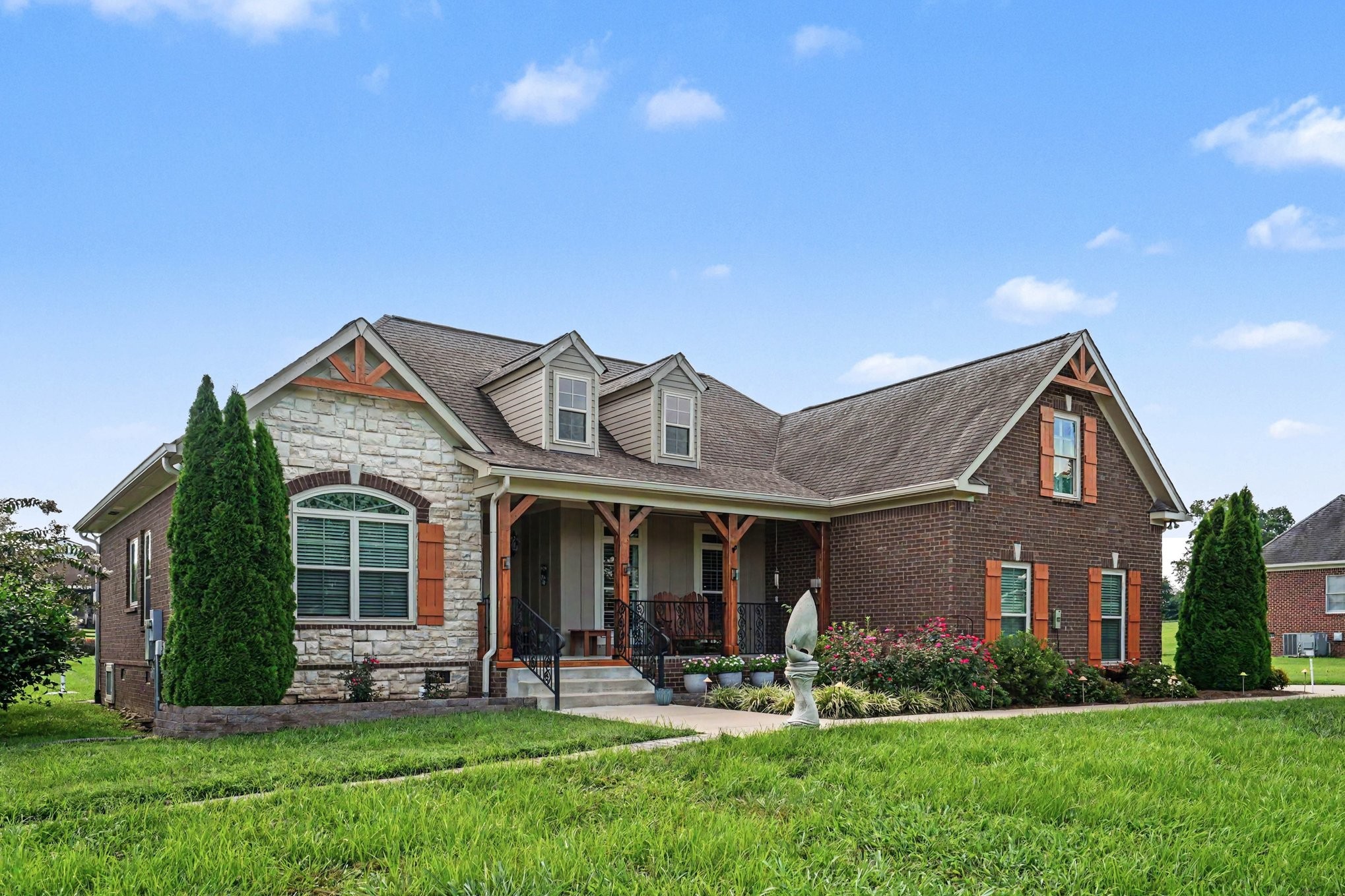3043 Cross Gate Ln, Columbia, TN 38401