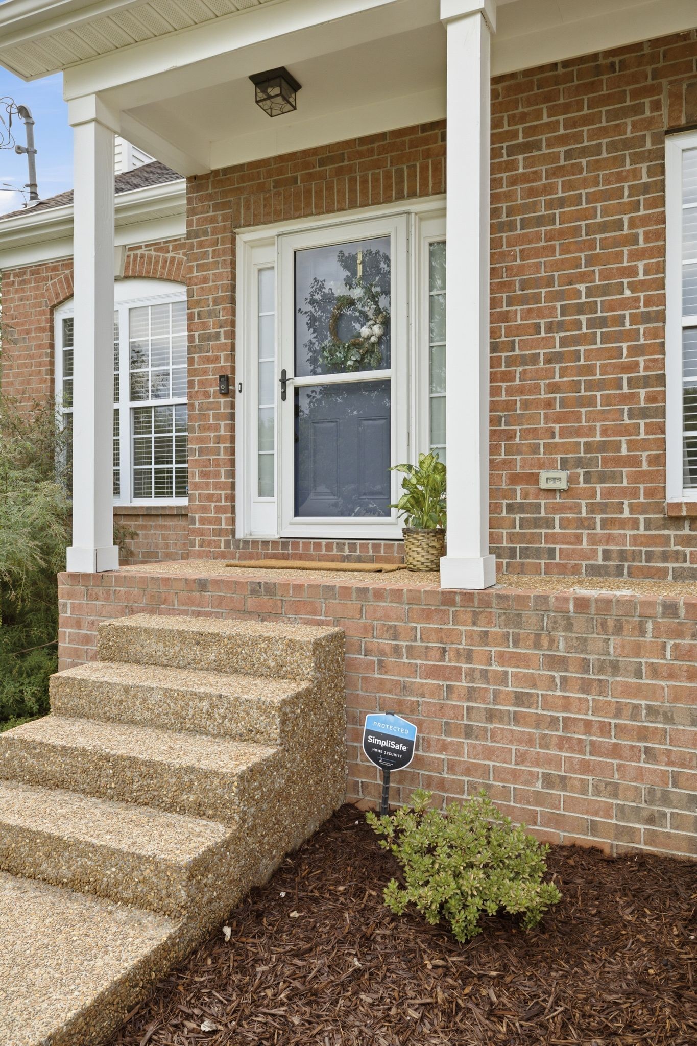 634 Belinda Pkwy, Mount Juliet, TN 37122
