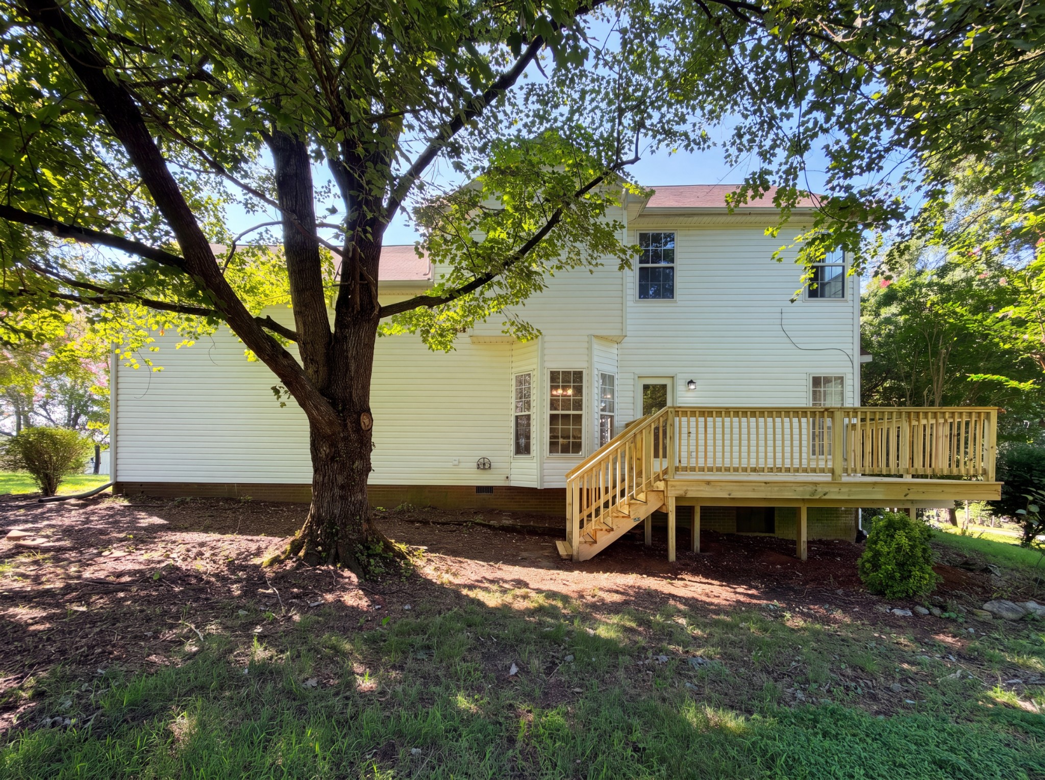 2120 Spring Lake Dr, Spring Hill, TN 37174