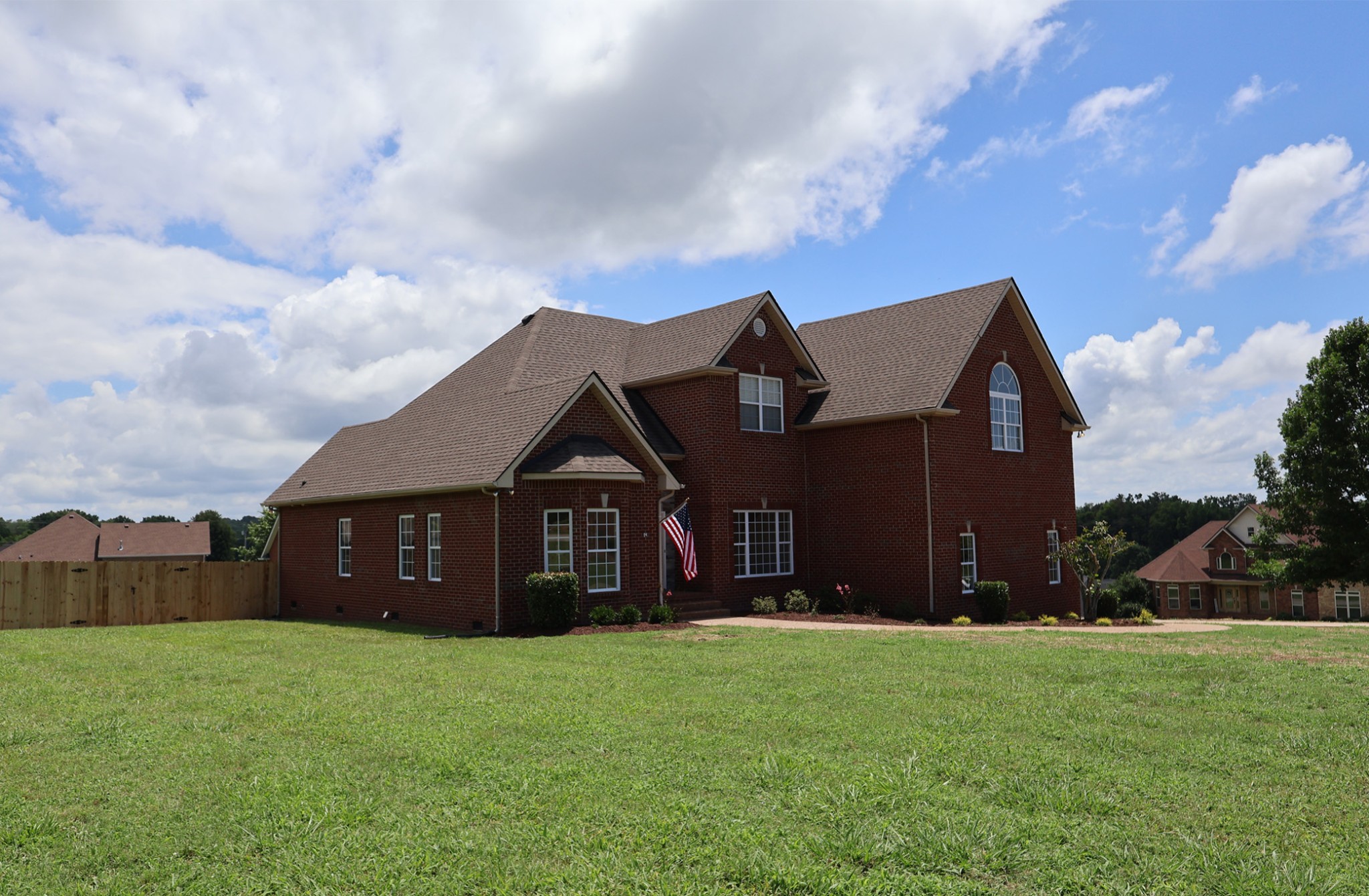 203 James Matthew Ln, Mount Juliet, TN 37122