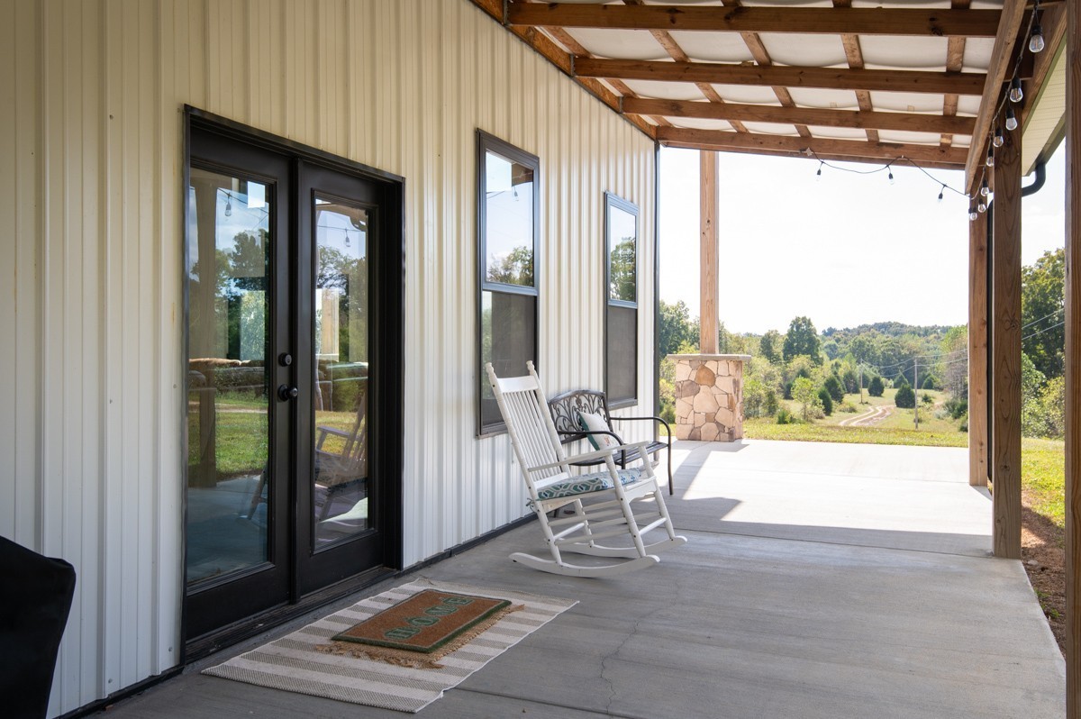 4467 Old Highway 52 E, Westmoreland, TN 37186
