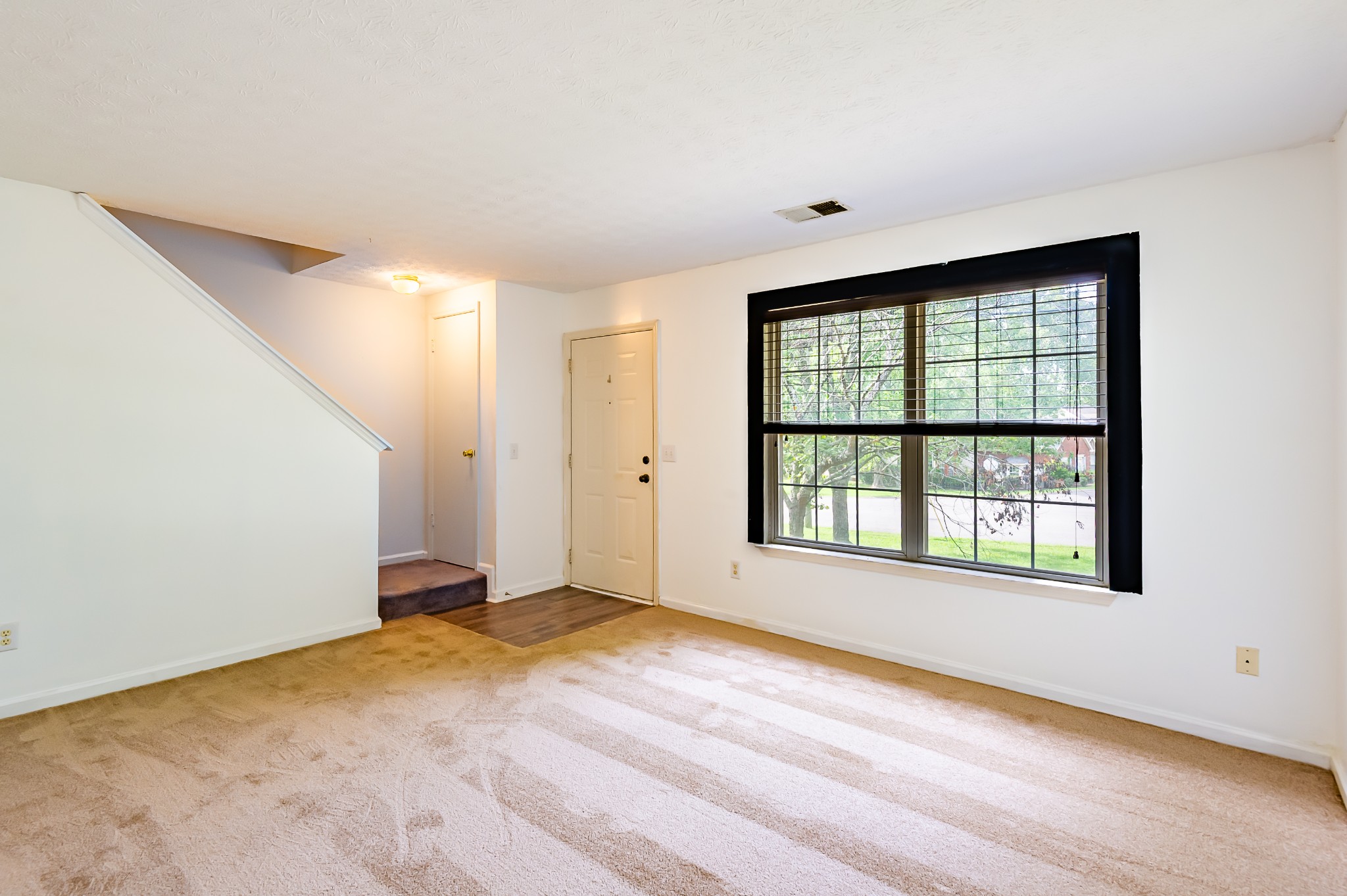 110 Waterview Dr, Hendersonville, TN 37075