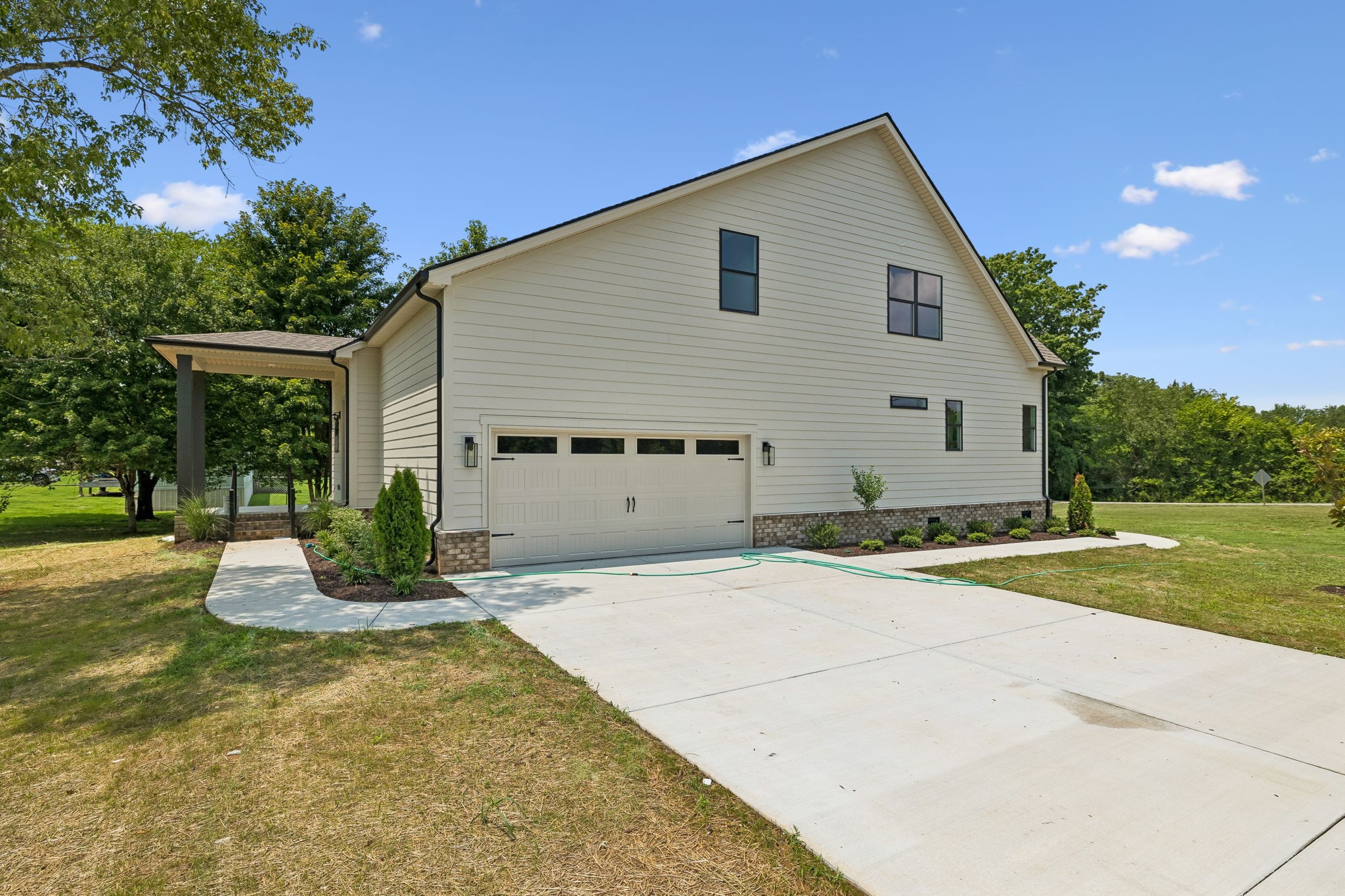 2636 Phillips Rd, Lebanon, TN 37087