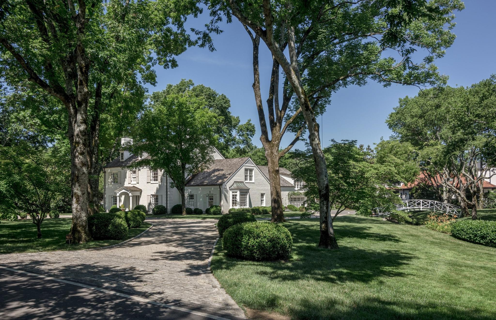 915 Drew Pl, Nashville, TN 37205