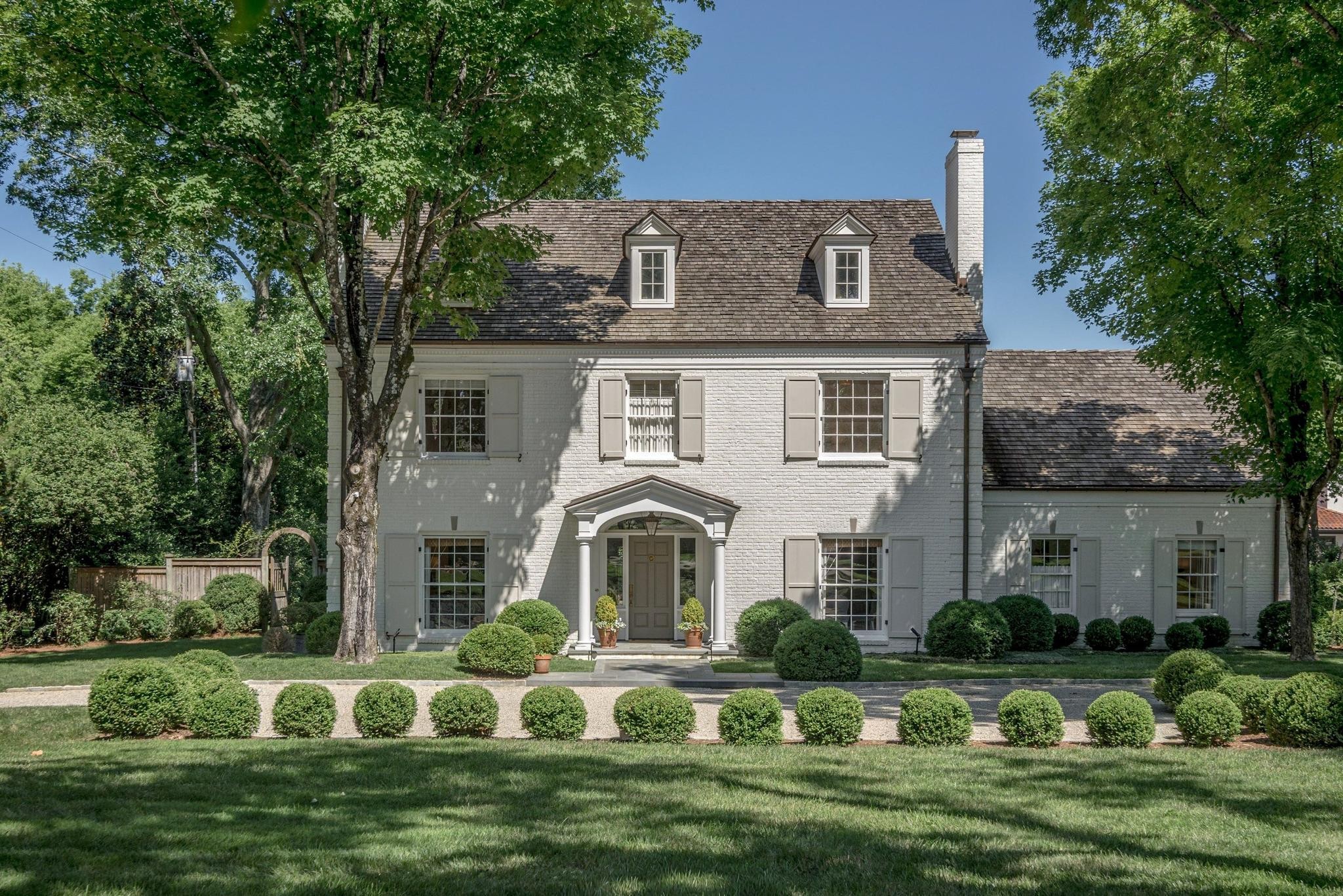 915 Drew Pl, Nashville, TN 37205