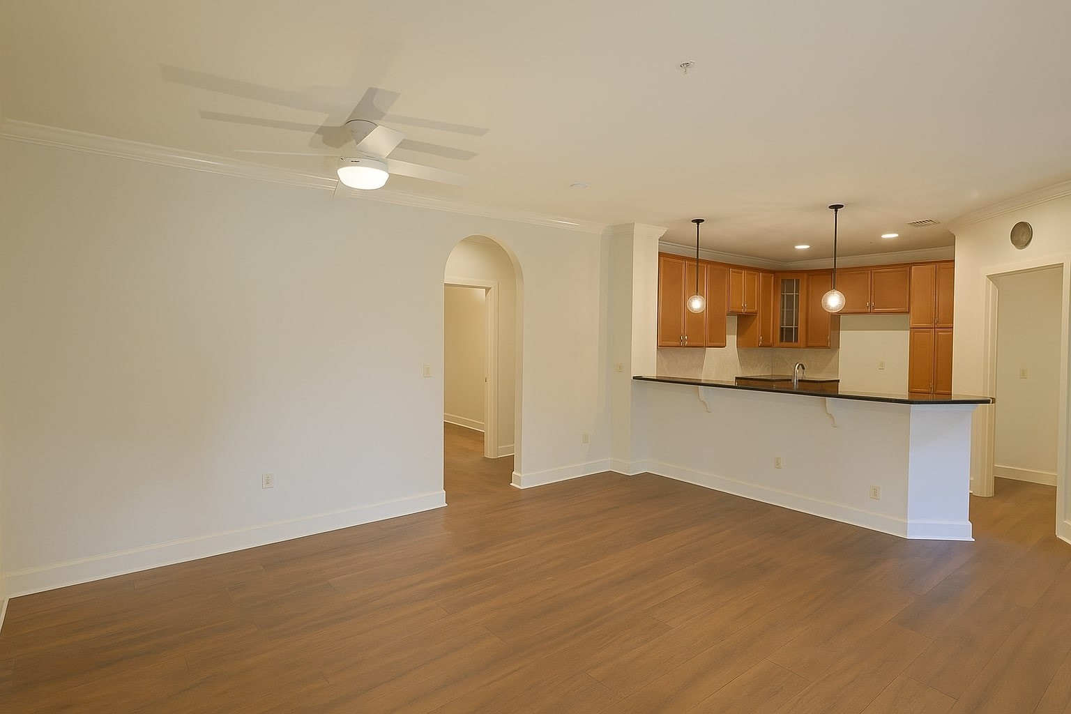 307 Seven Springs Way #304, Brentwood, TN 37027
