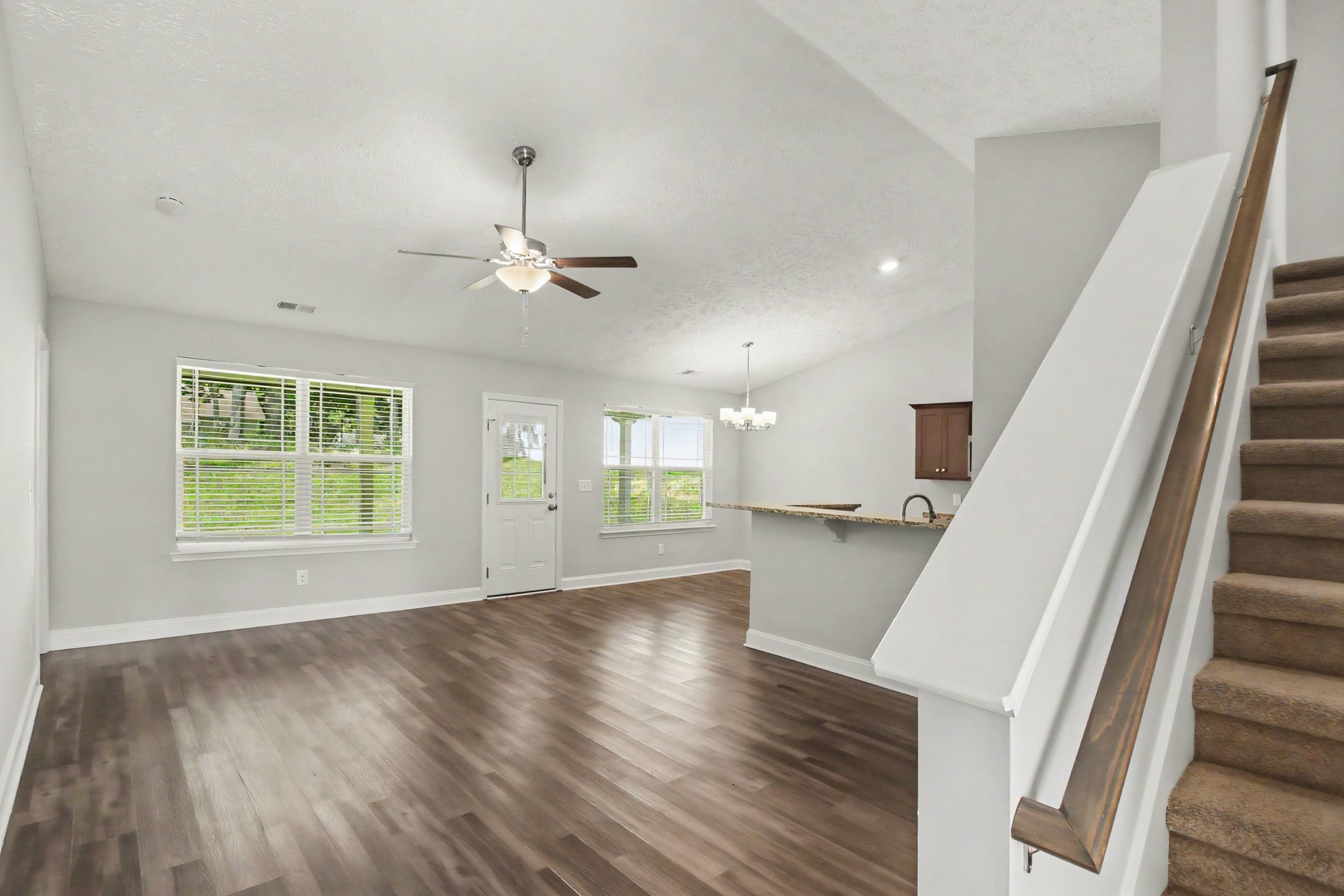 273 Green Hills Dr, Springfield, TN 37172