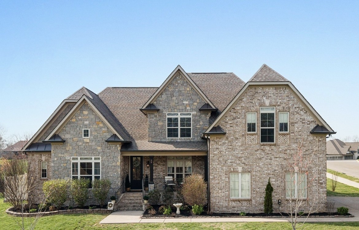 2726 Cherrydale Dr, Lebanon, TN 37087