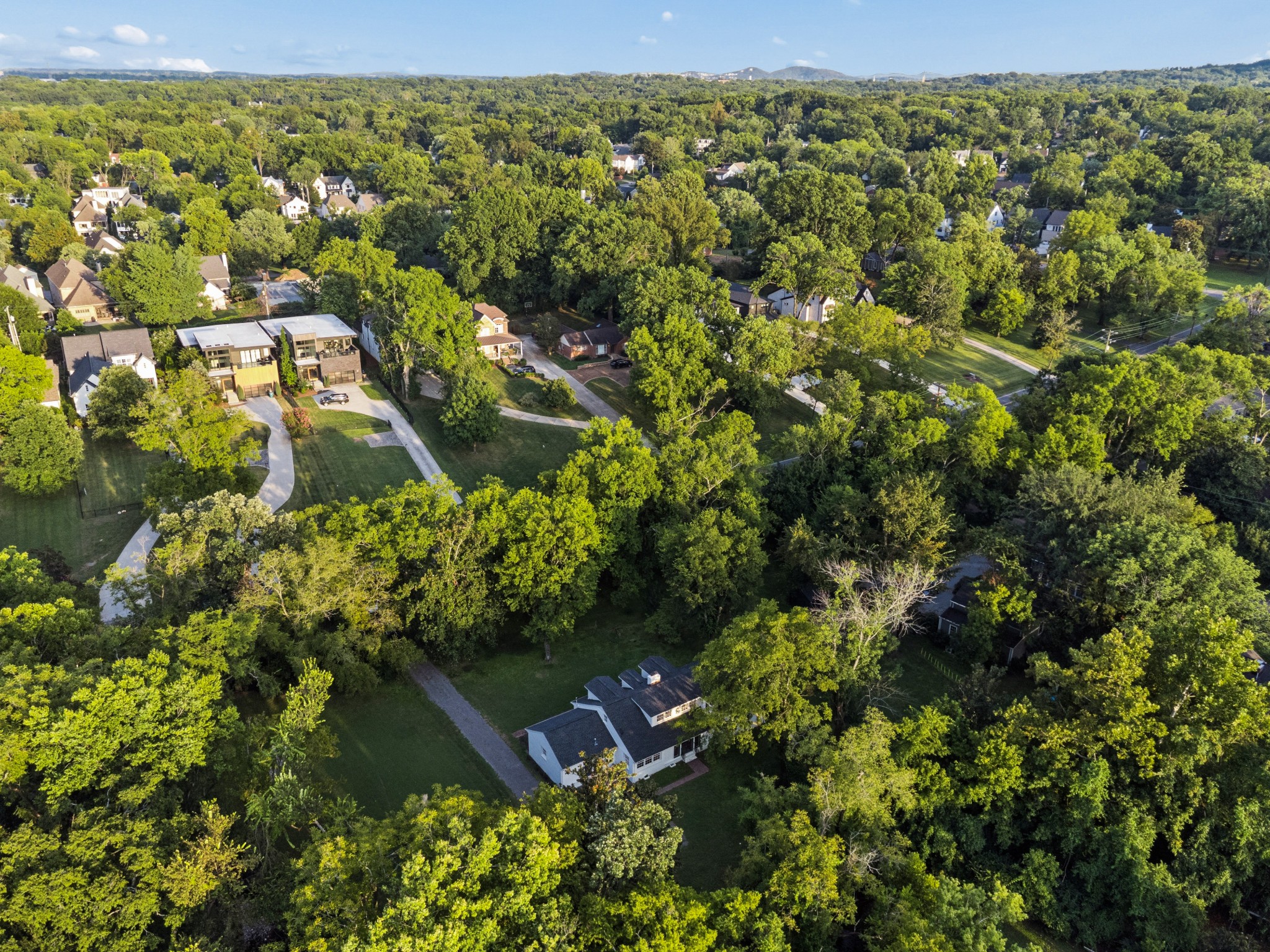 4025 Lealand Ln, Nashville, TN 37204