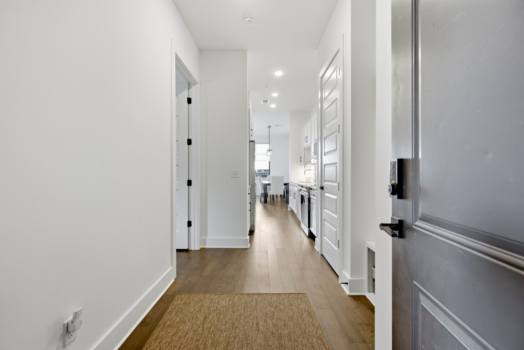 601 Hamilton Ave #202, Nashville, TN 37203