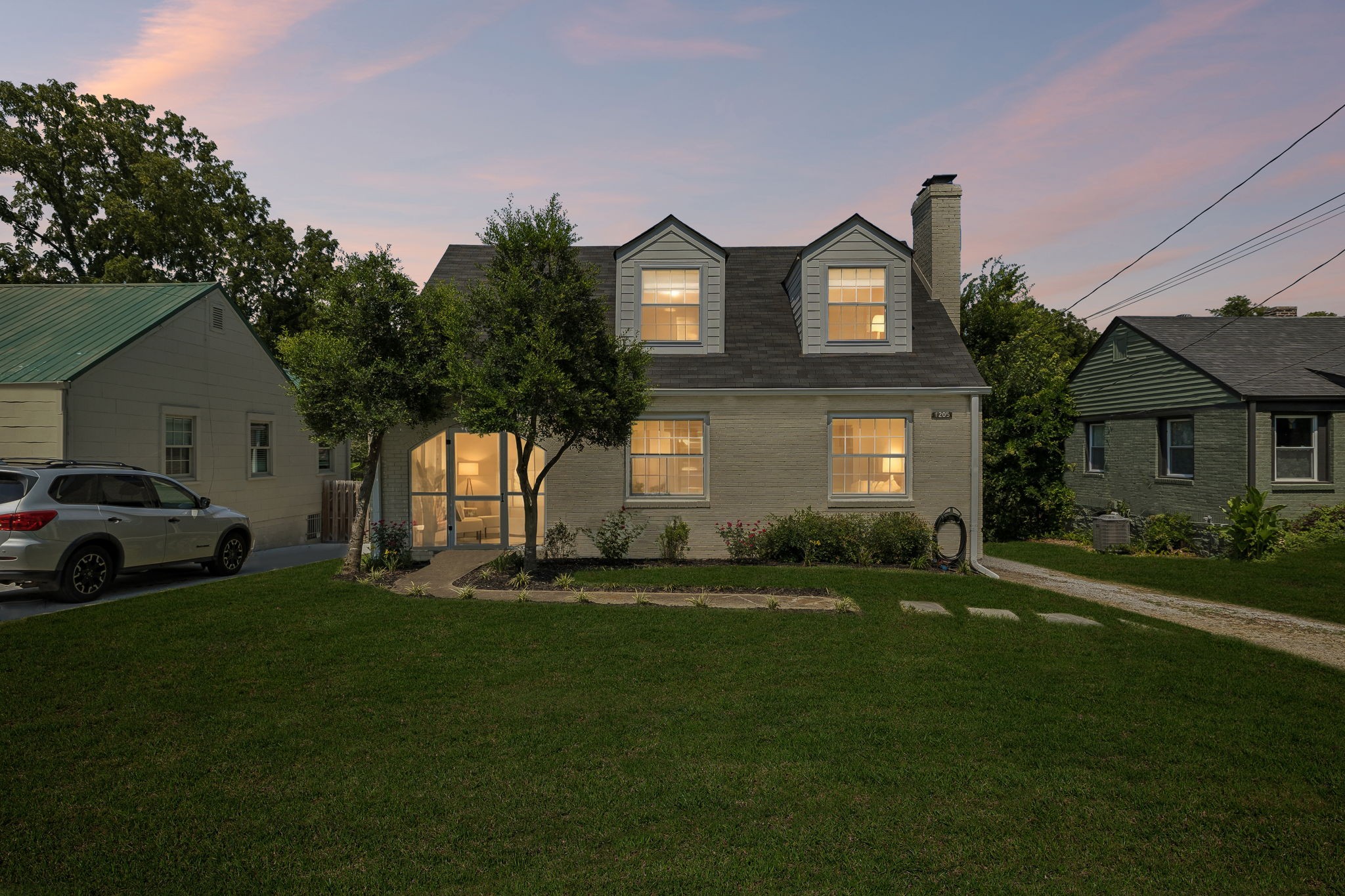 1205 Ardee Ave, Nashville, TN 37216