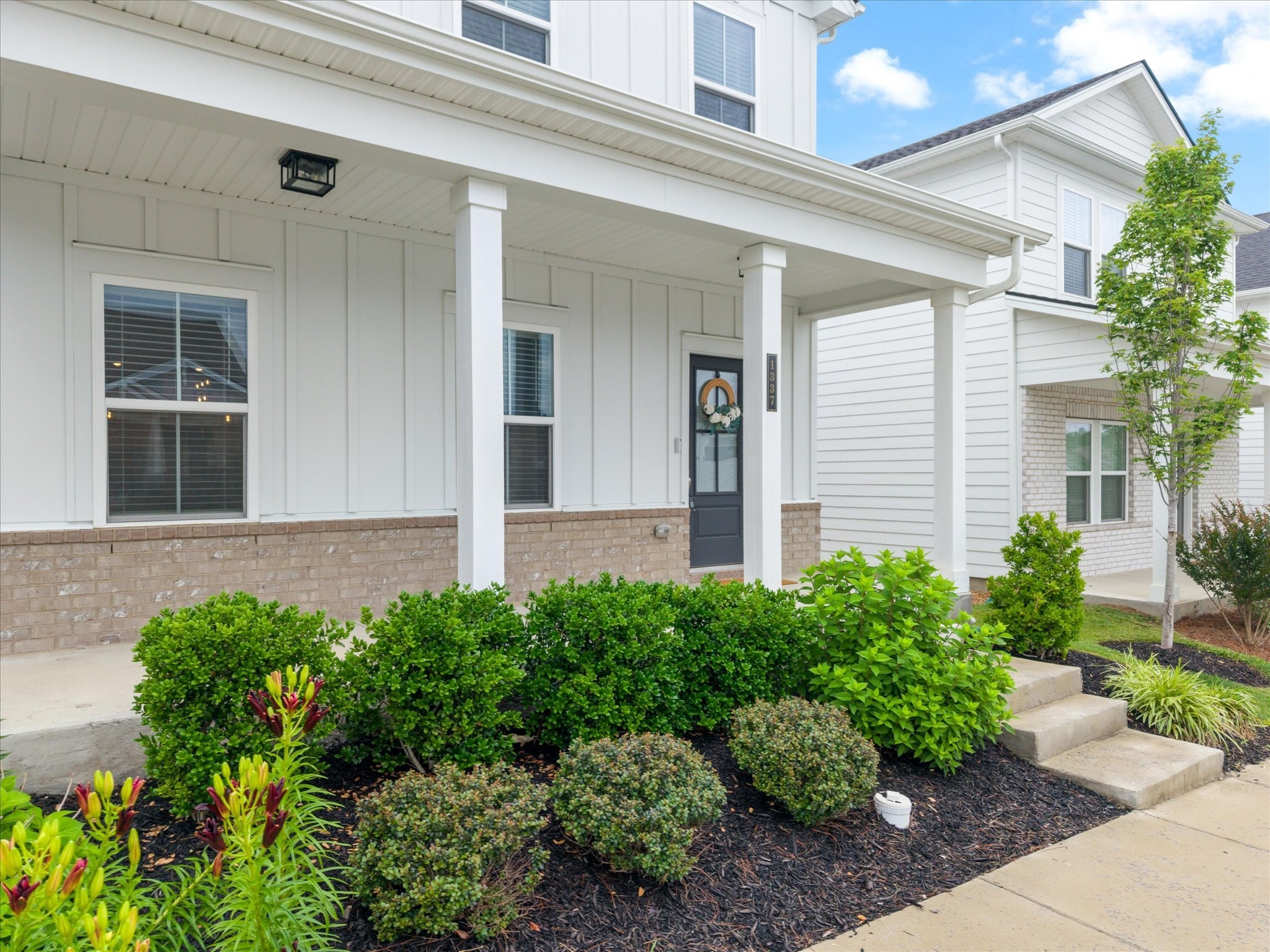 1337 Carriage Park Dr, Hermitage, TN 37076