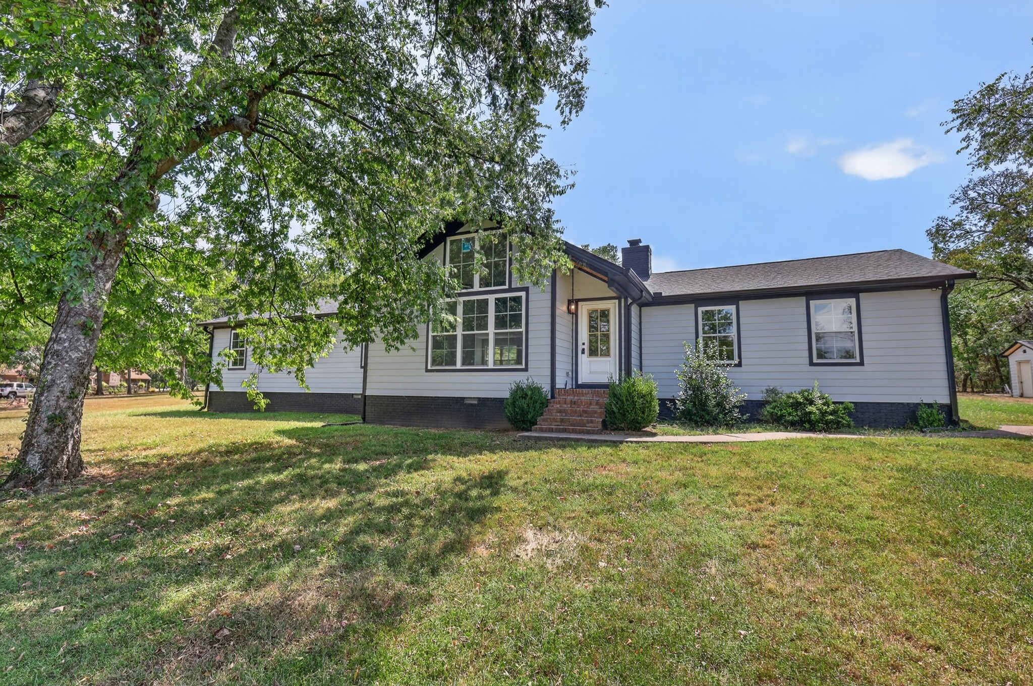 3194 Johnson Ln, Christiana, TN 37037