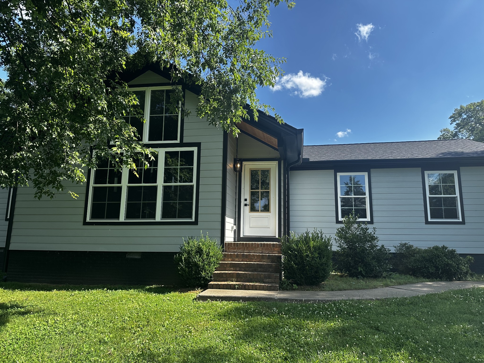 3194 Johnson Ln, Christiana, TN 37037
