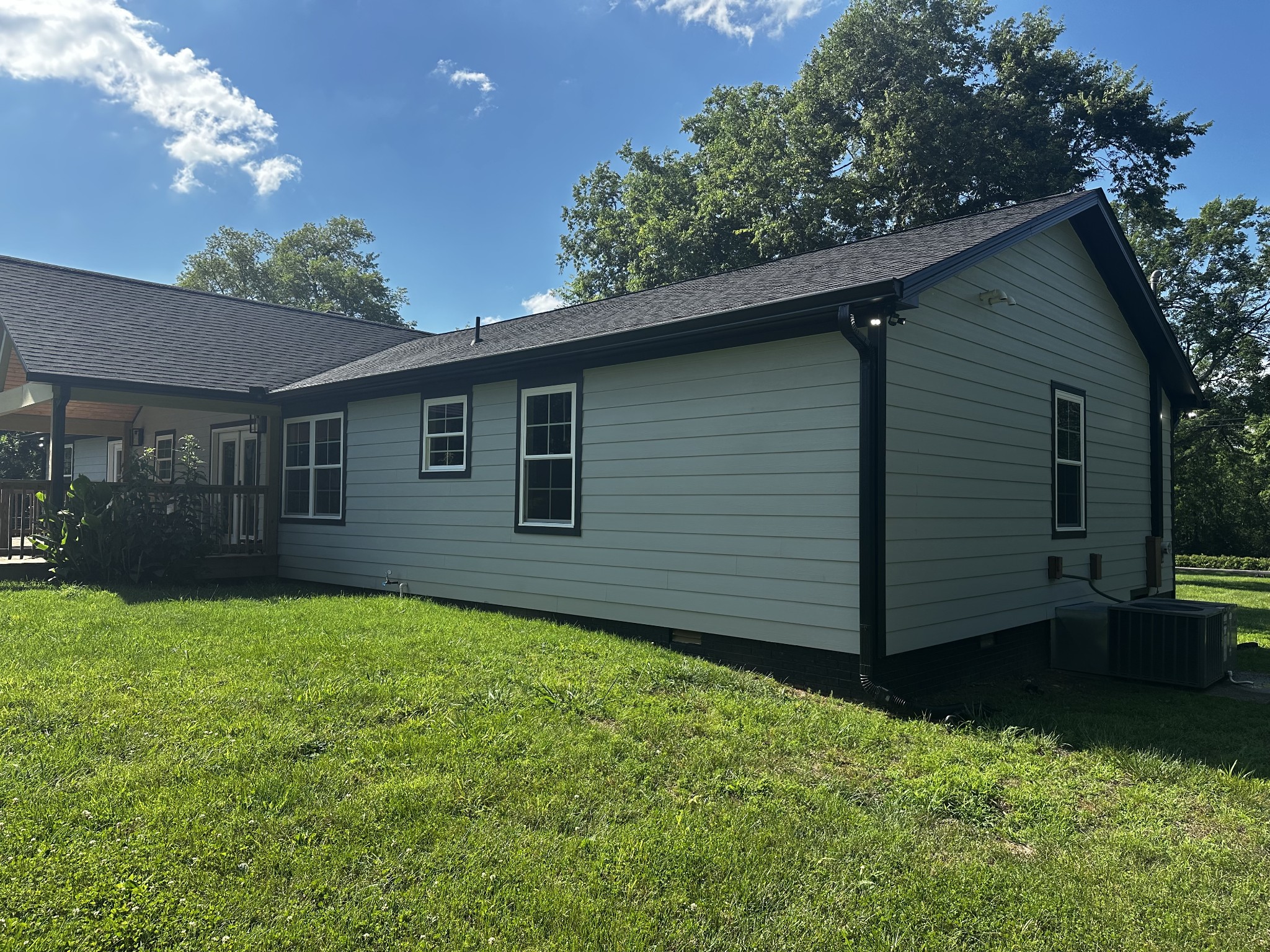 3194 Johnson Ln, Christiana, TN 37037