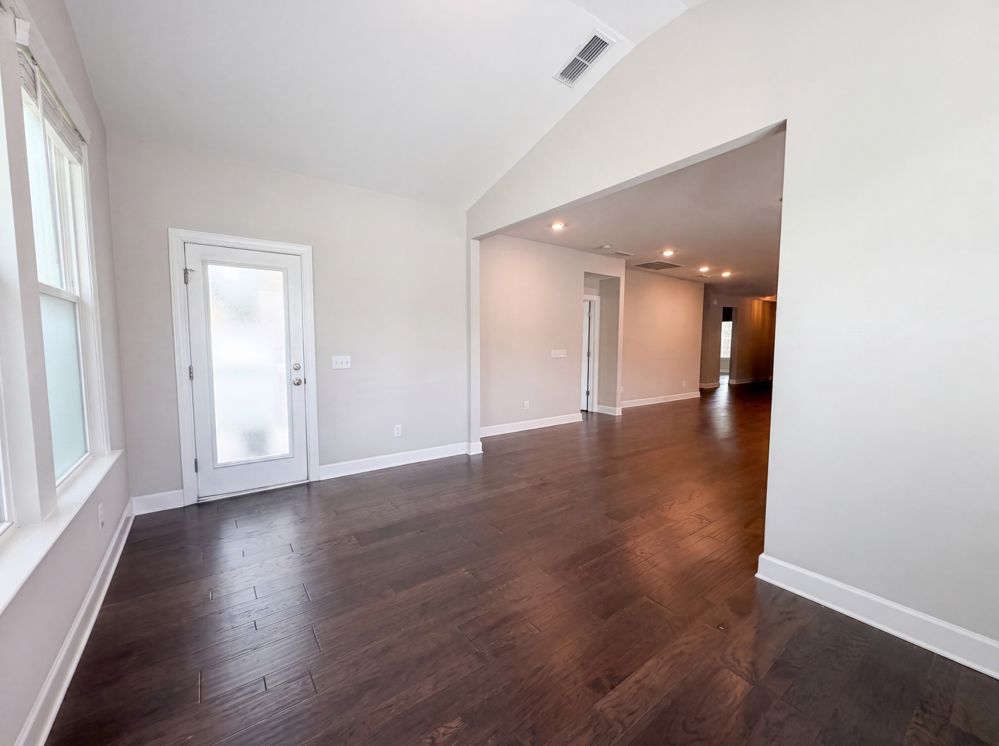 6044 Blackberry Ridge Ln, Hermitage, TN 37076