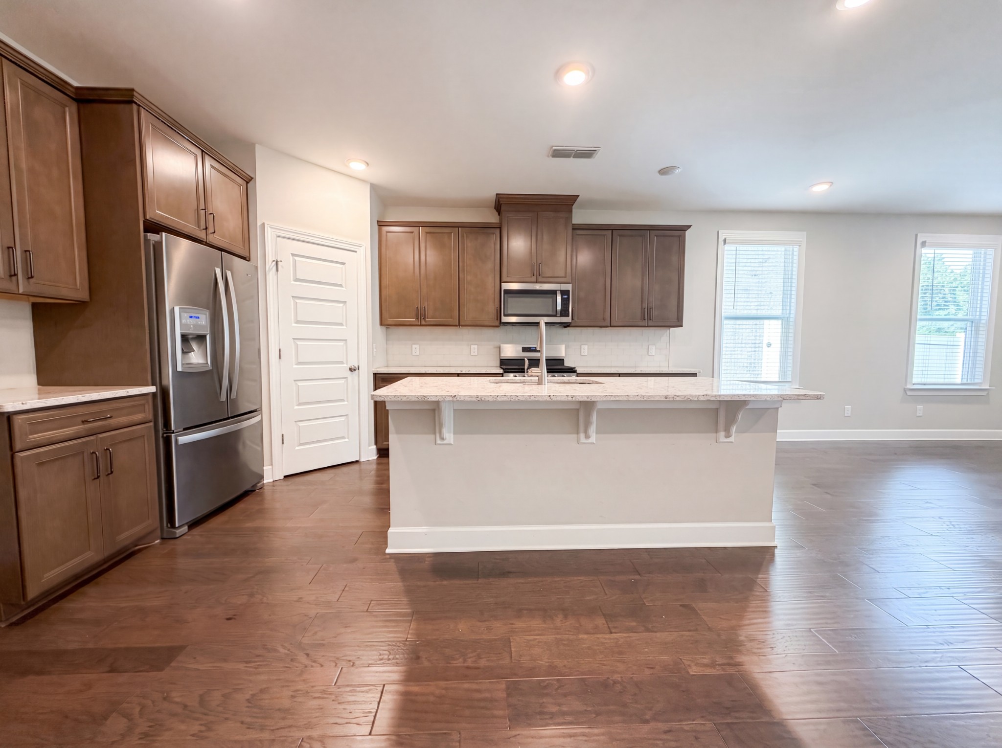 6044 Blackberry Ridge Ln, Hermitage, TN 37076