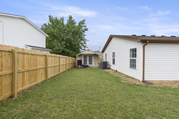 421 Cedar Park Cir, La Vergne, TN 37086