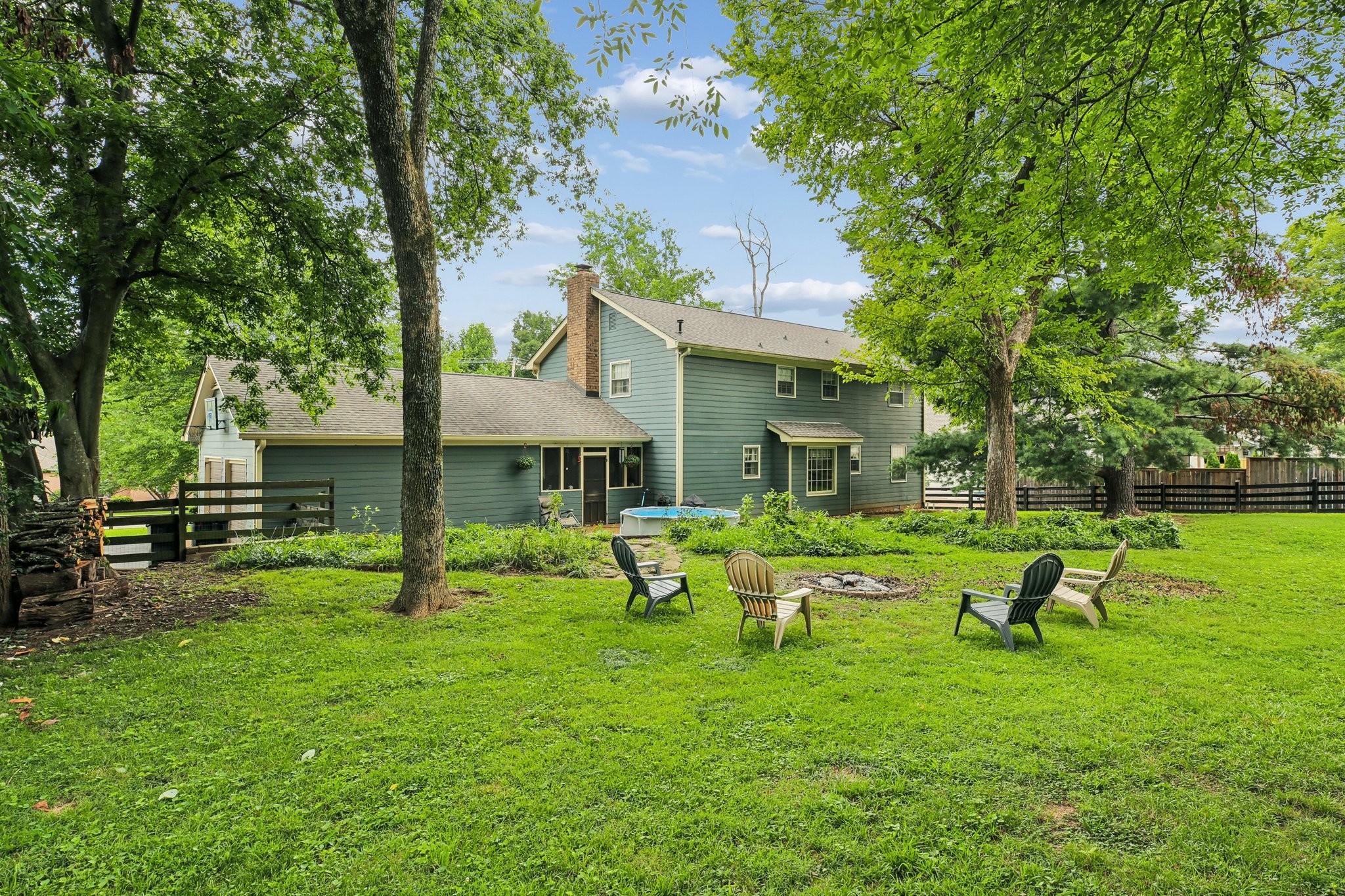 178 Meadowlake Dr, Hendersonville, TN 37075