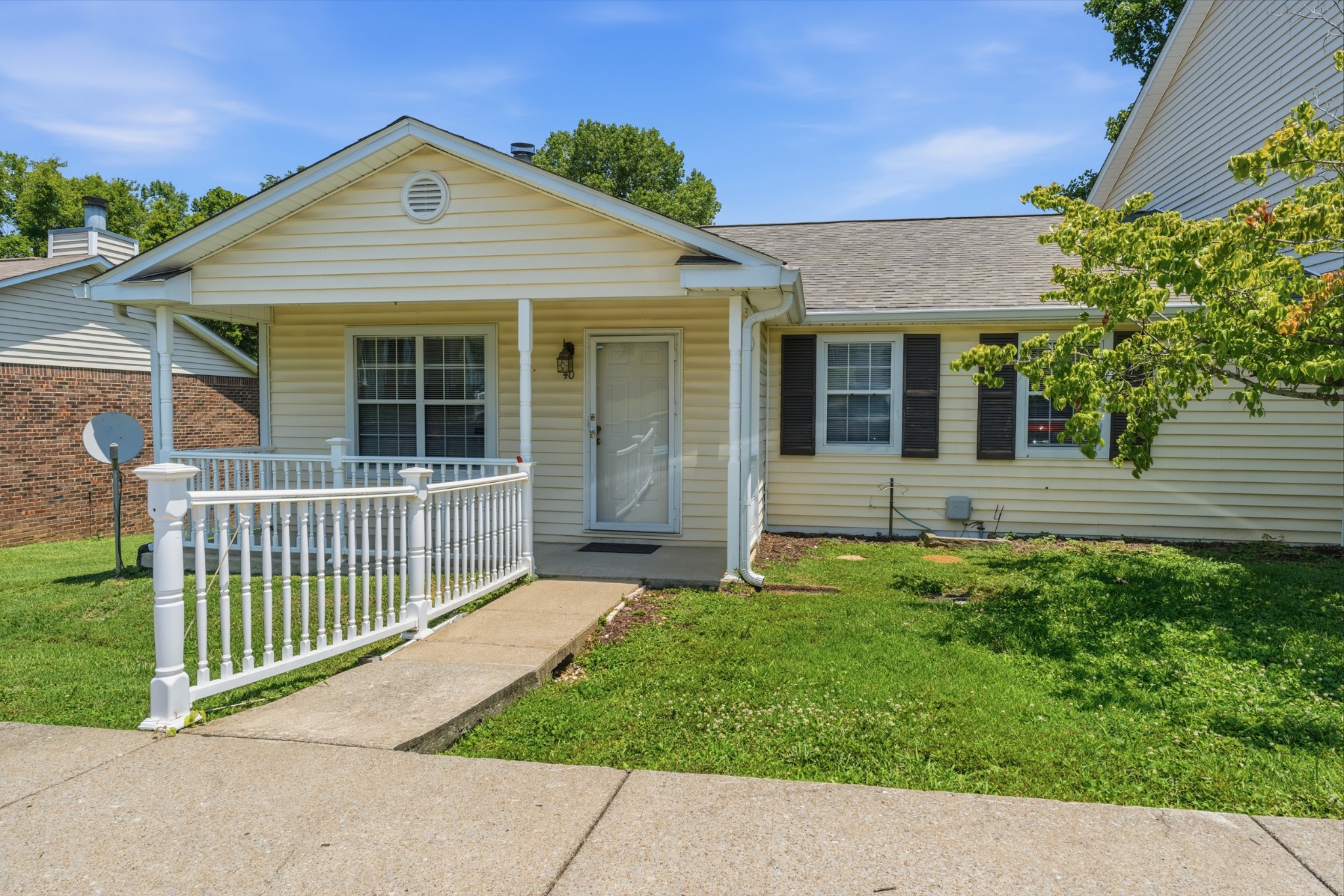 40 Rolling Meadows Dr, Goodlettsville, TN 37072