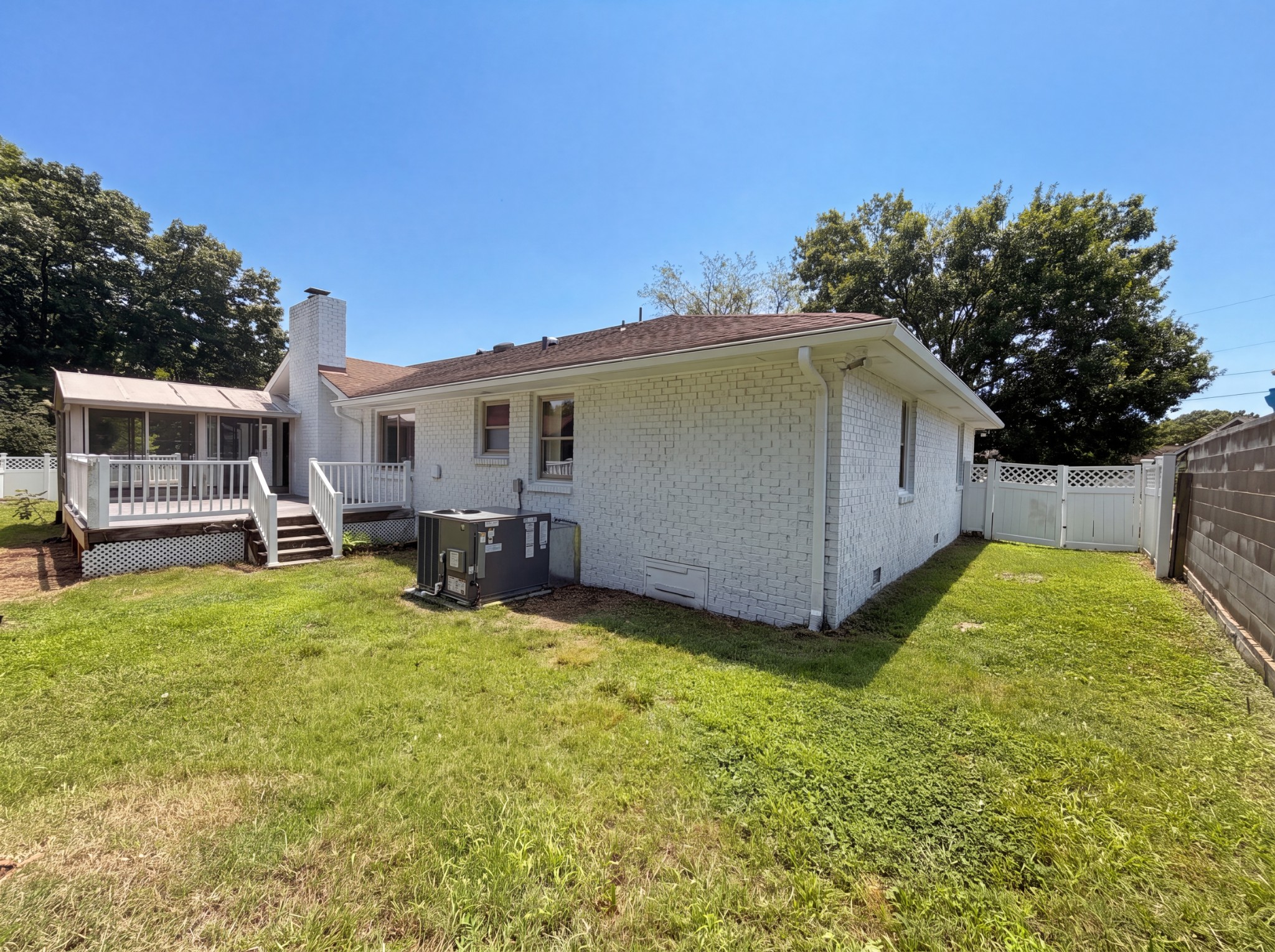 212 Islandia Ct W, Nashville, TN 37217