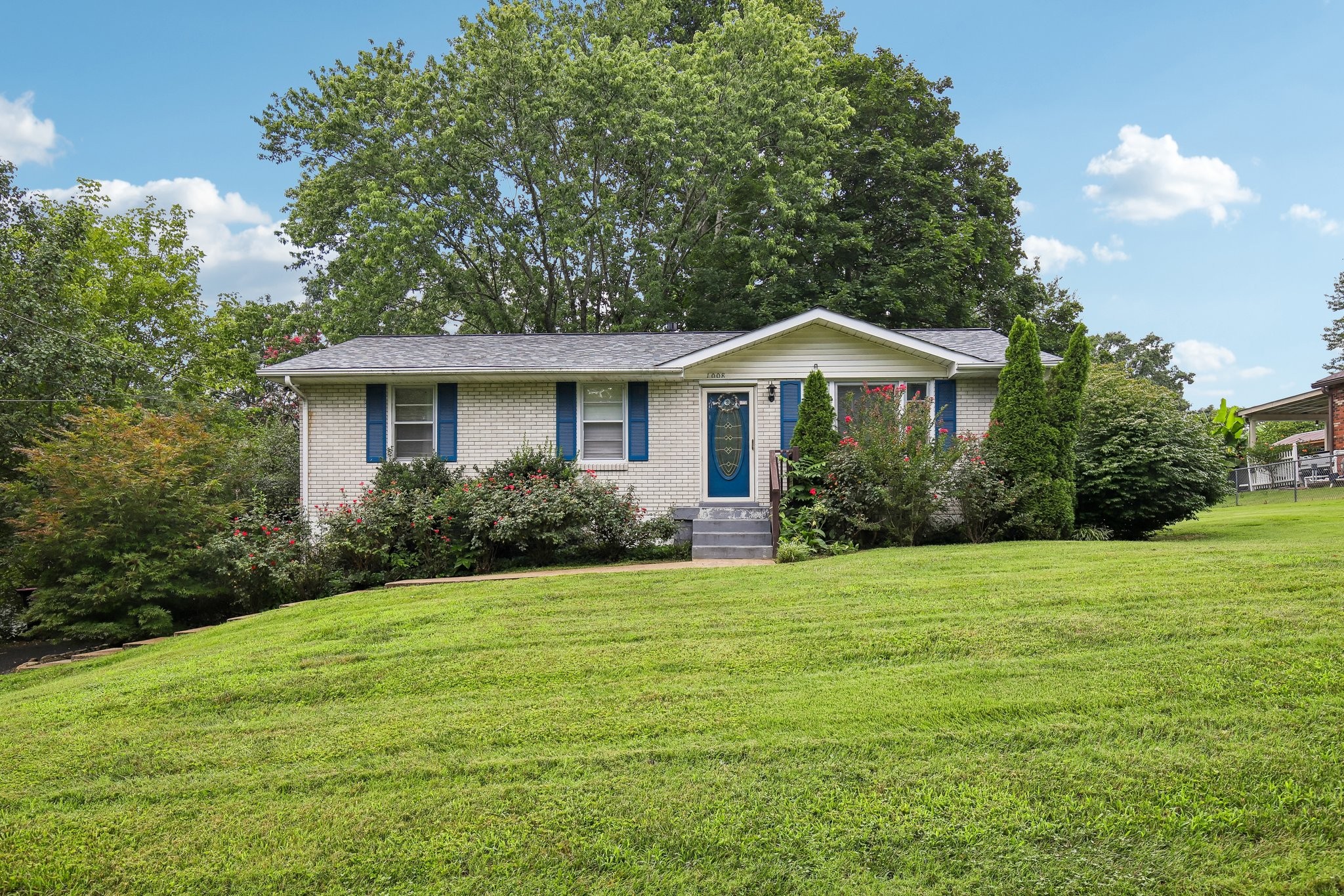 1008 Mayes Dr, Greenbrier, TN 37073