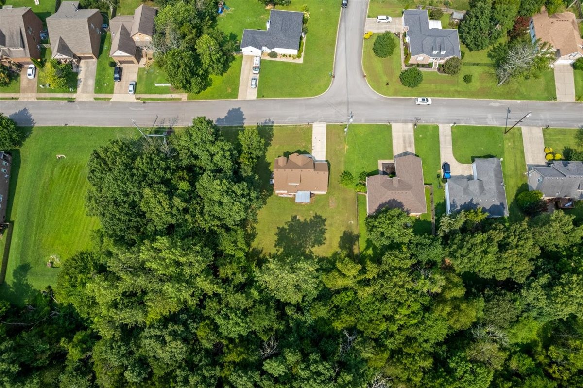 398 Anthony Branch Dr, Mount Juliet, TN 37122