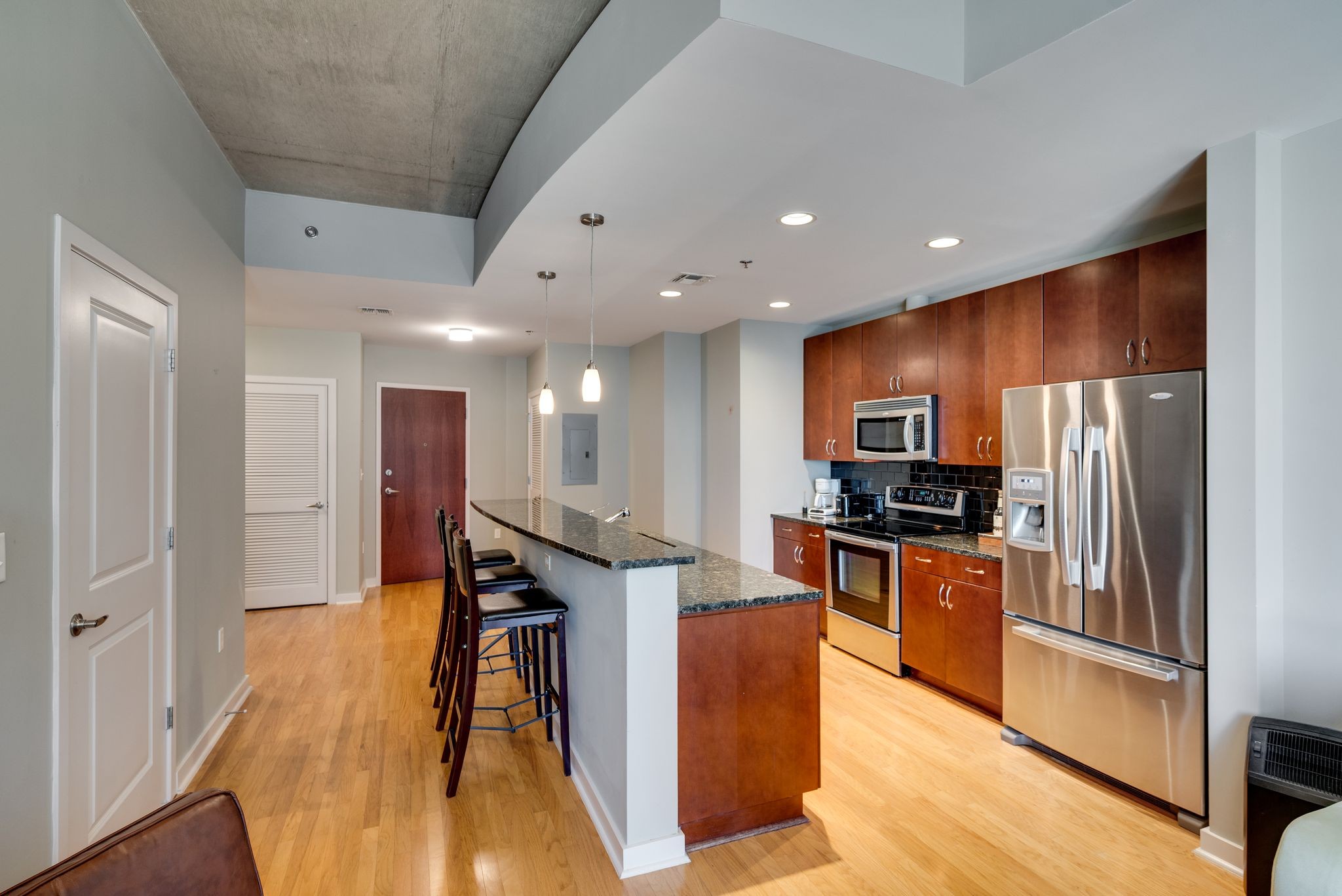 301 Demonbreun St #1702, Nashville, TN 37201