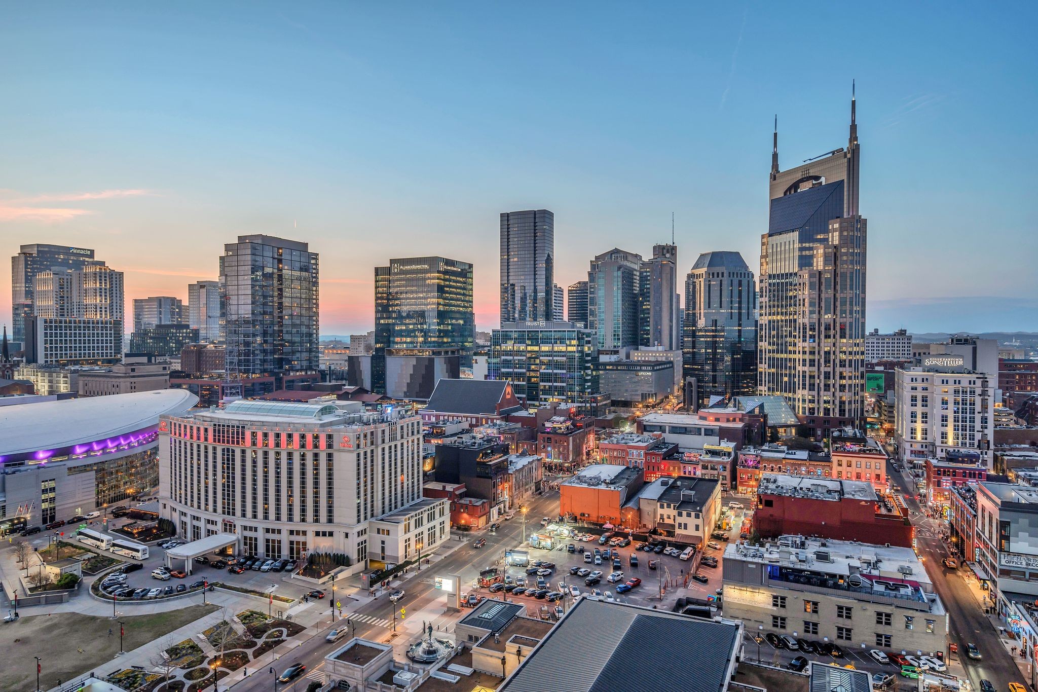 301 Demonbreun St #1702, Nashville, TN 37201