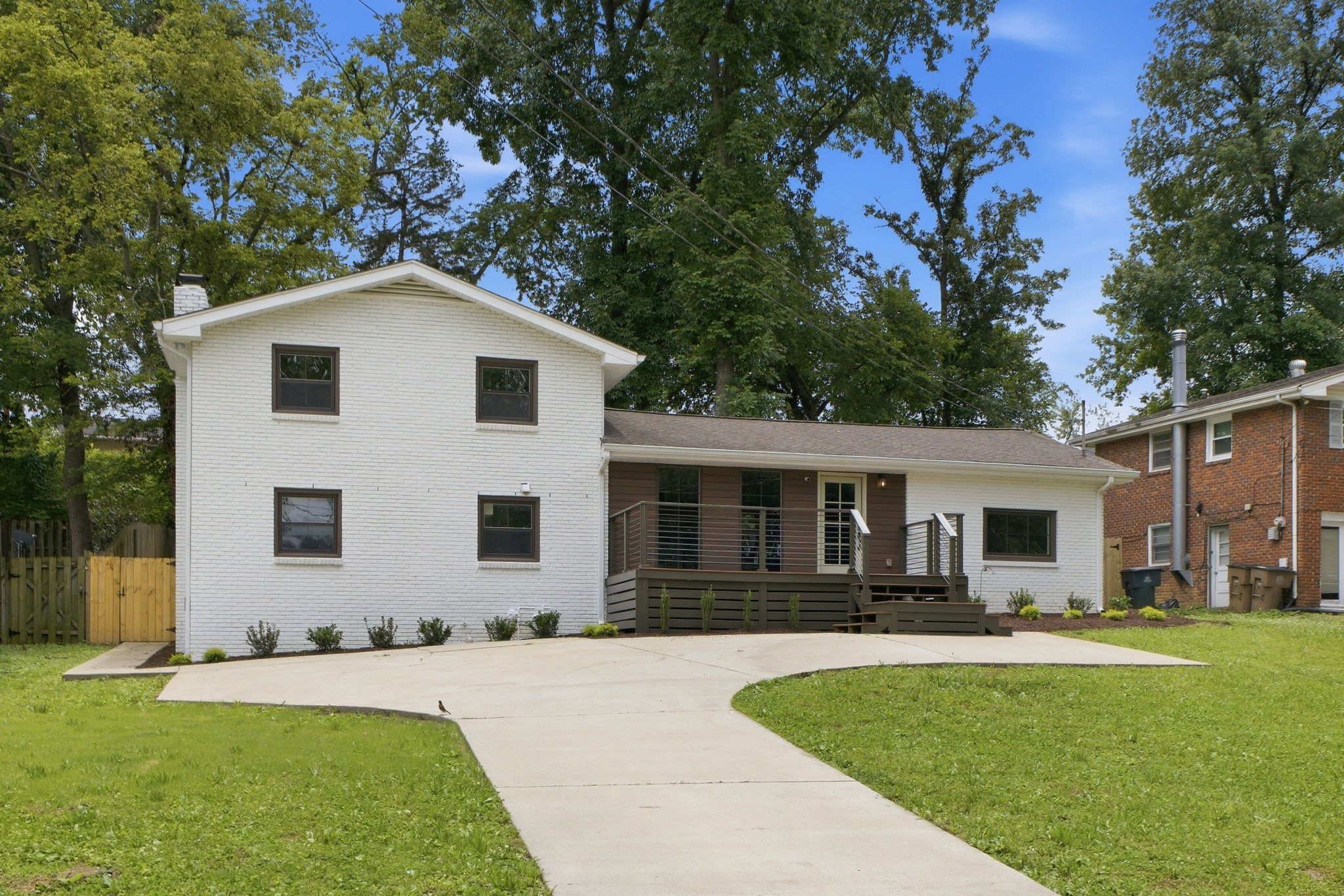2515 Sleepy Hollow Dr, Nashville, TN 37217