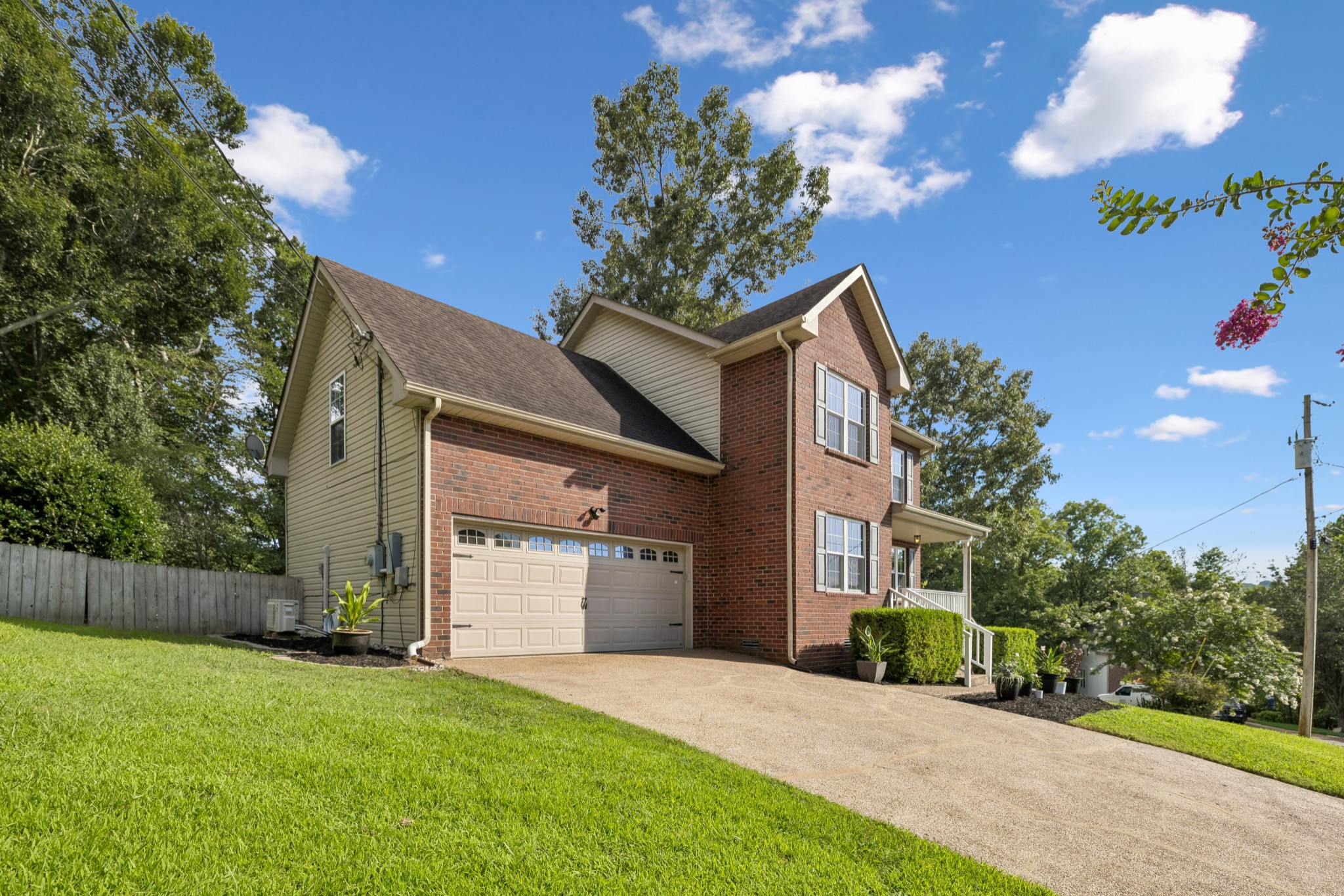 162 Overlook Ct, Kingston Springs, TN 37082