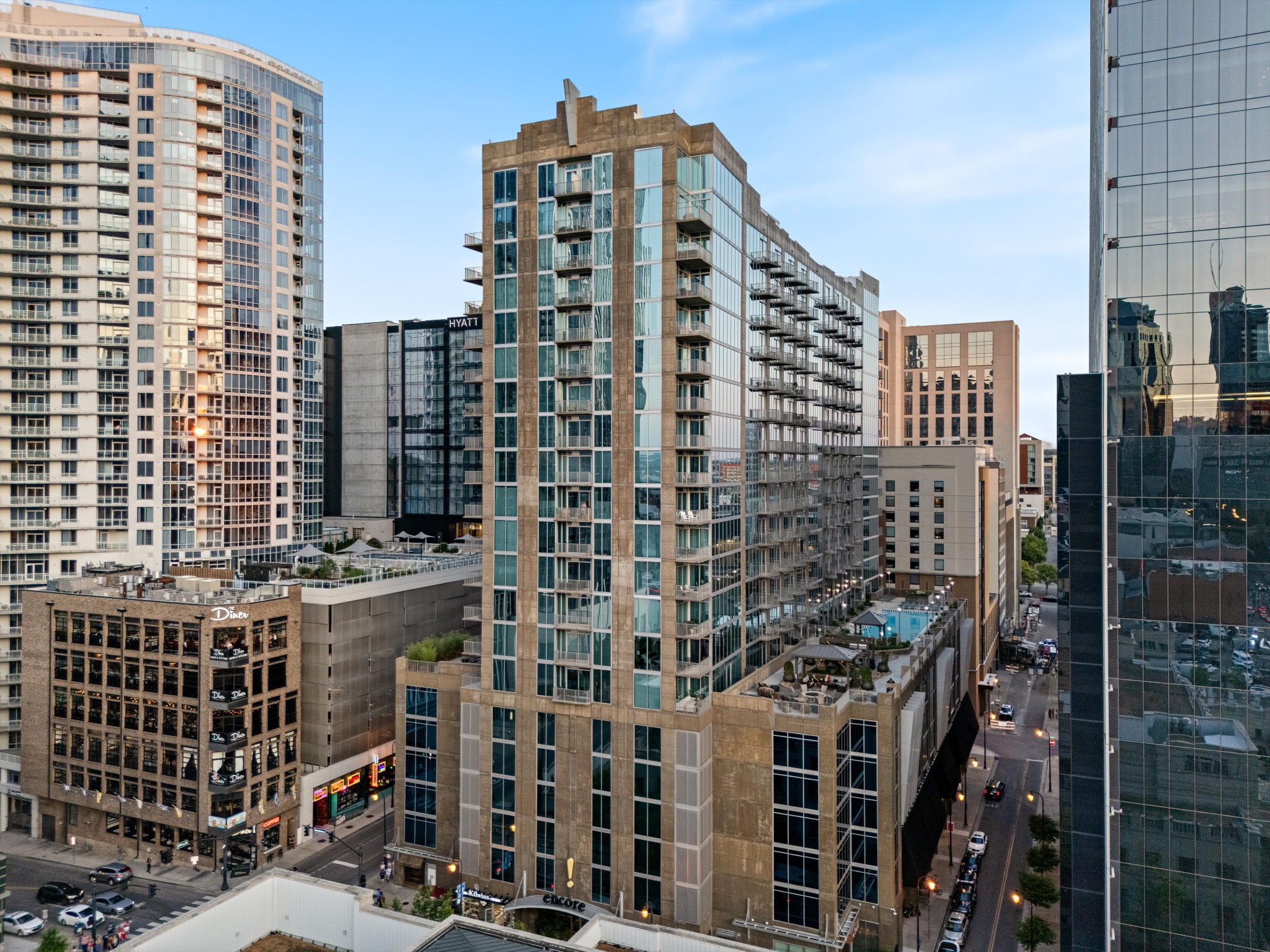 301 Demonbreun St #405, Nashville, TN 37201