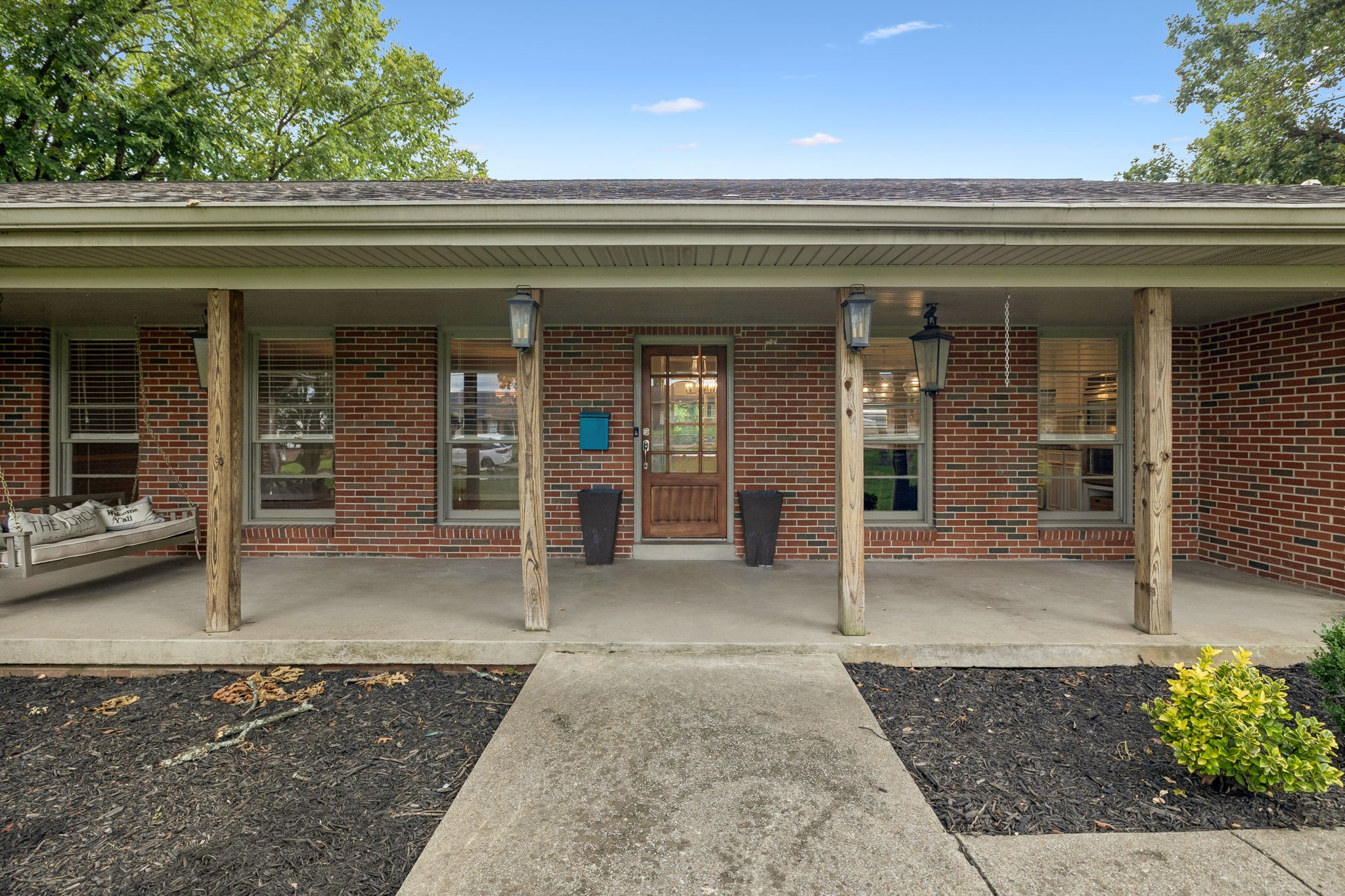 708 Westwood Dr, Lebanon, TN 37087