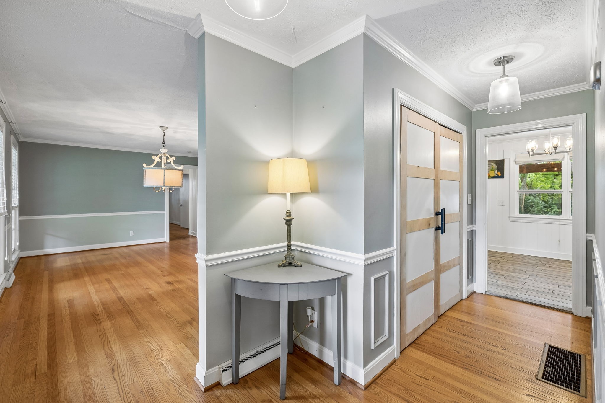 708 Westwood Dr, Lebanon, TN 37087