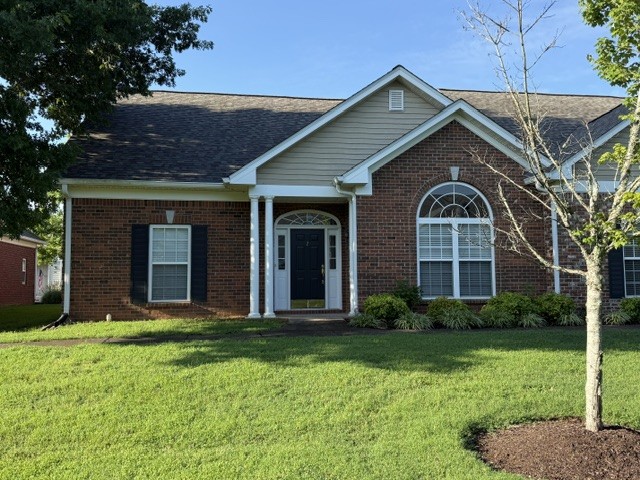 2 Hale Ct, Lebanon, TN 37087