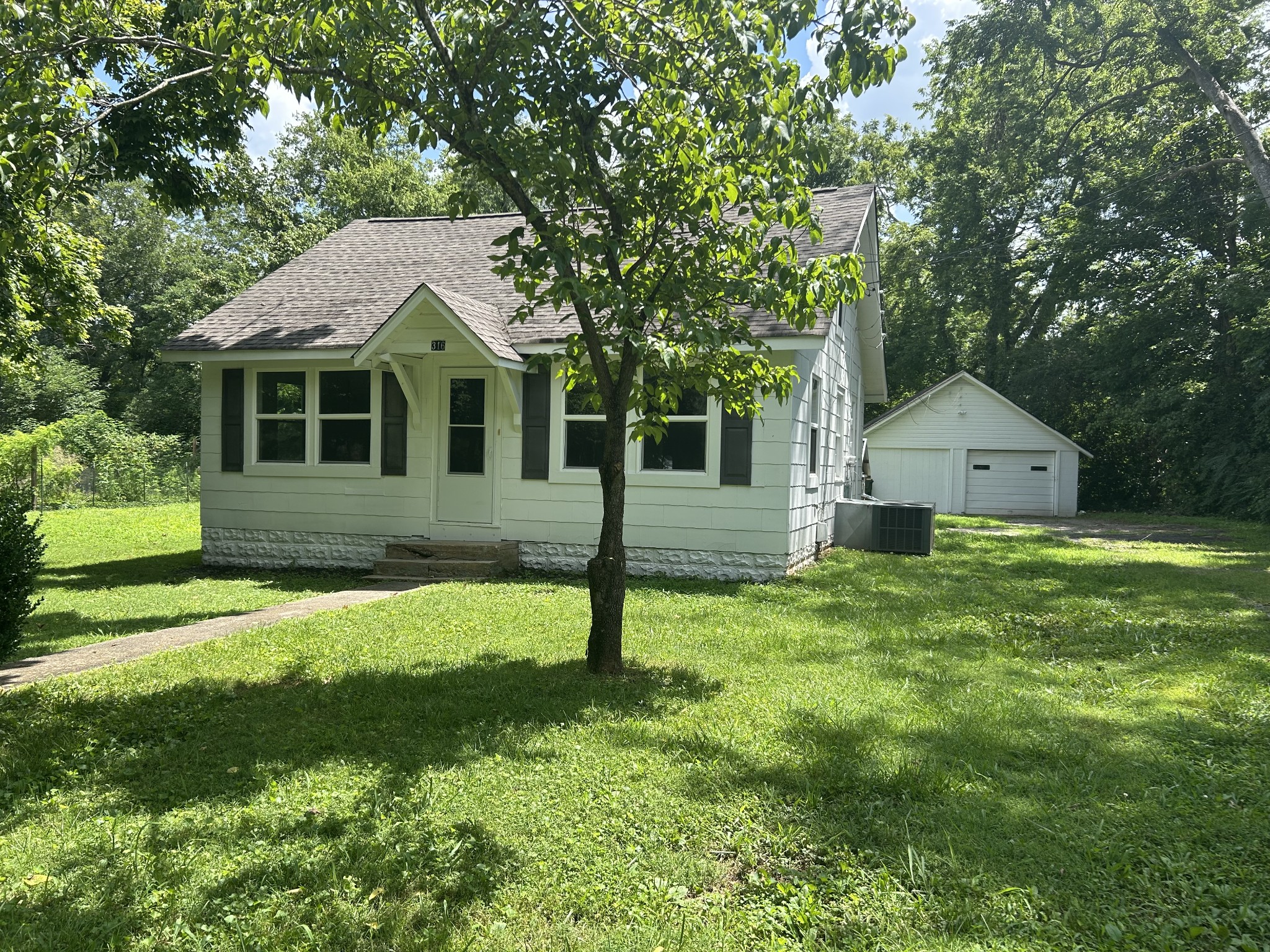 316 Yearwood Ave, Murfreesboro, TN 37130