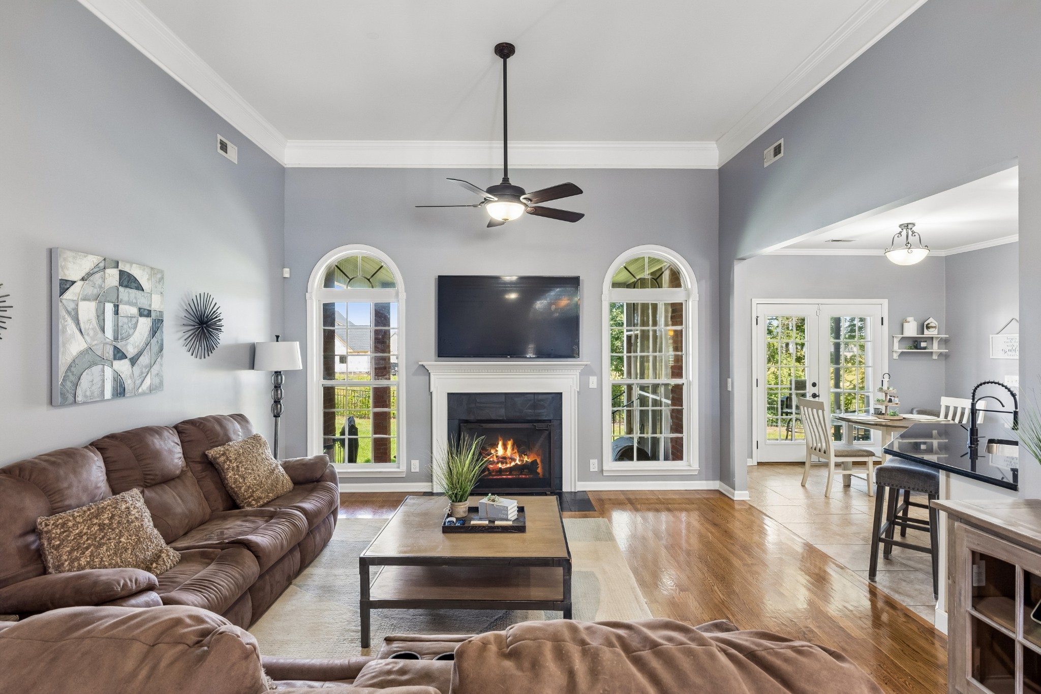 1210 Lila Dr, Murfreesboro, TN 37128