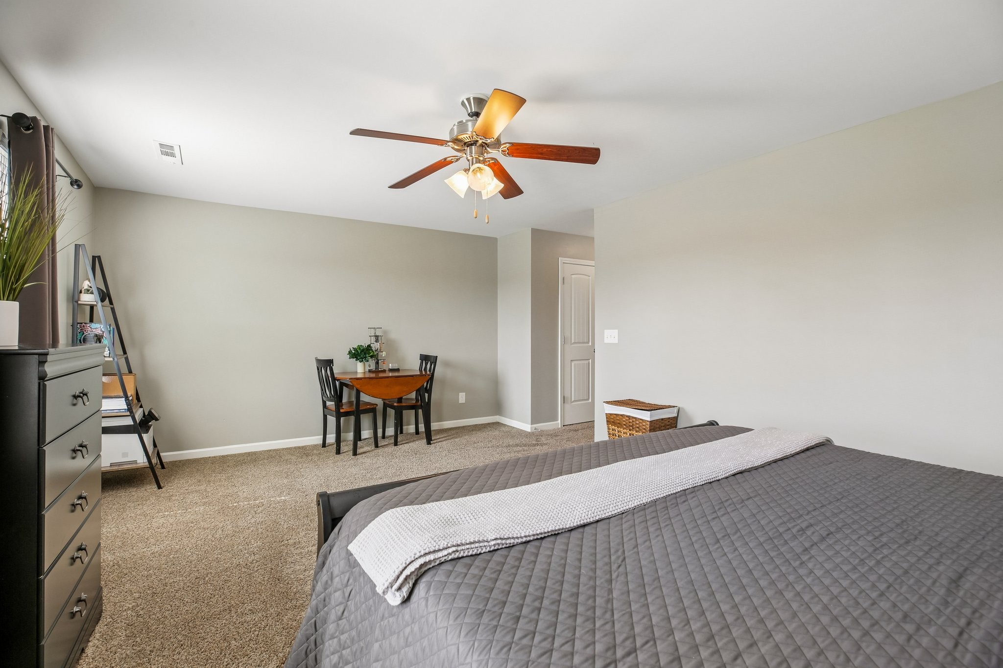 1031 Harper Dean Way, Gallatin, TN 37066