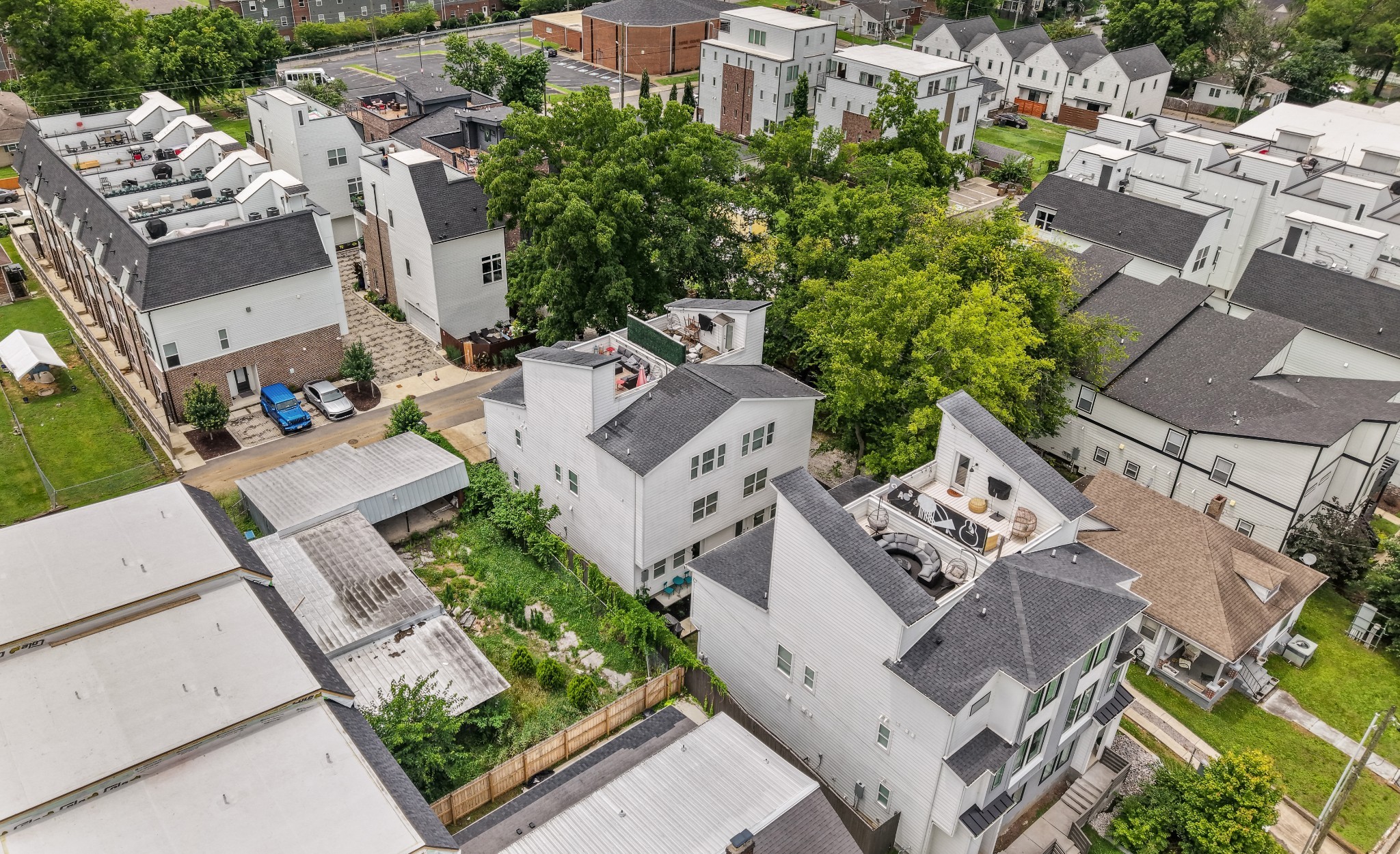 116D N 9th St, Nashville, TN 37206