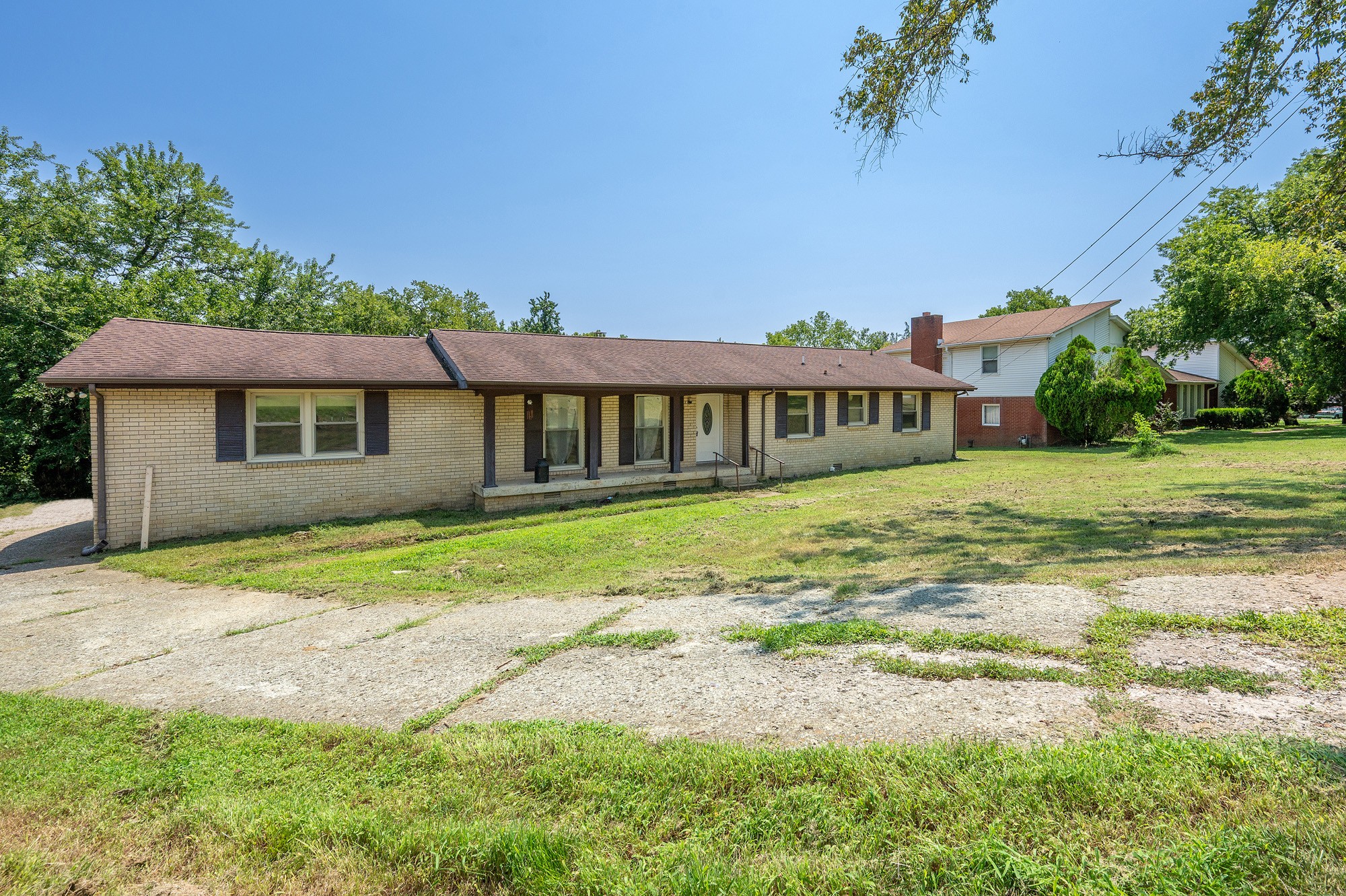 4016 Drakes Branch Rd, Nashville, TN 37218