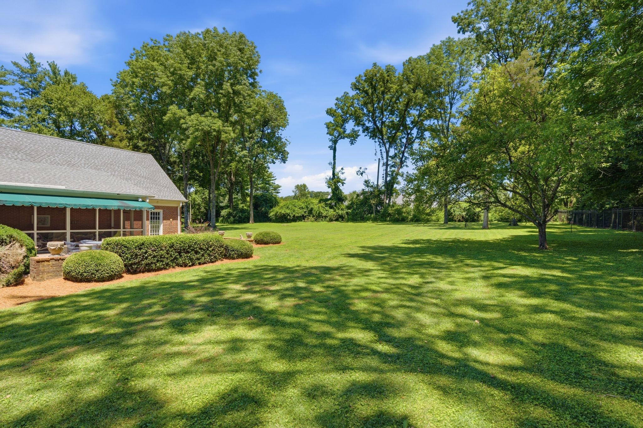 1030 Chancery Ln S, Nashville, TN 37215