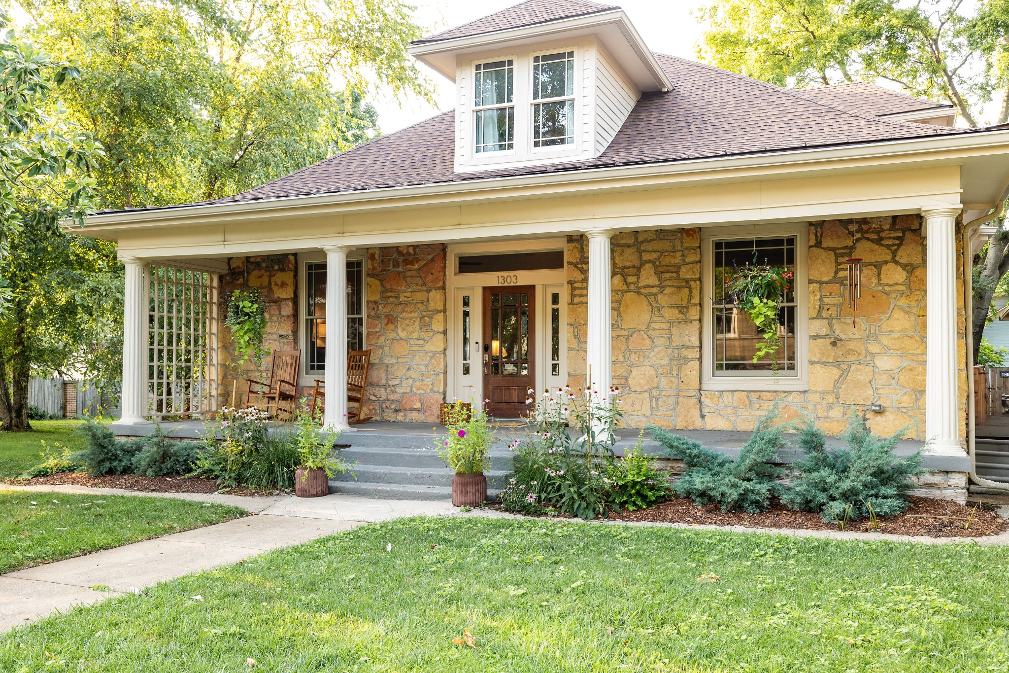 1303 Ordway Pl, Nashville, TN 37206