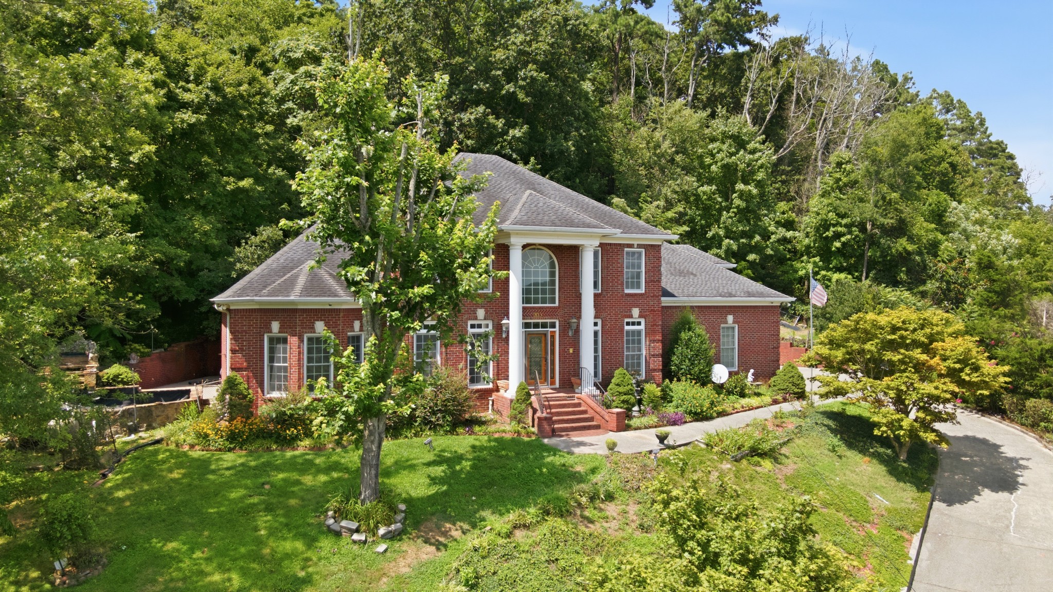 7813 Indian Springs Dr, Nashville, TN 37221