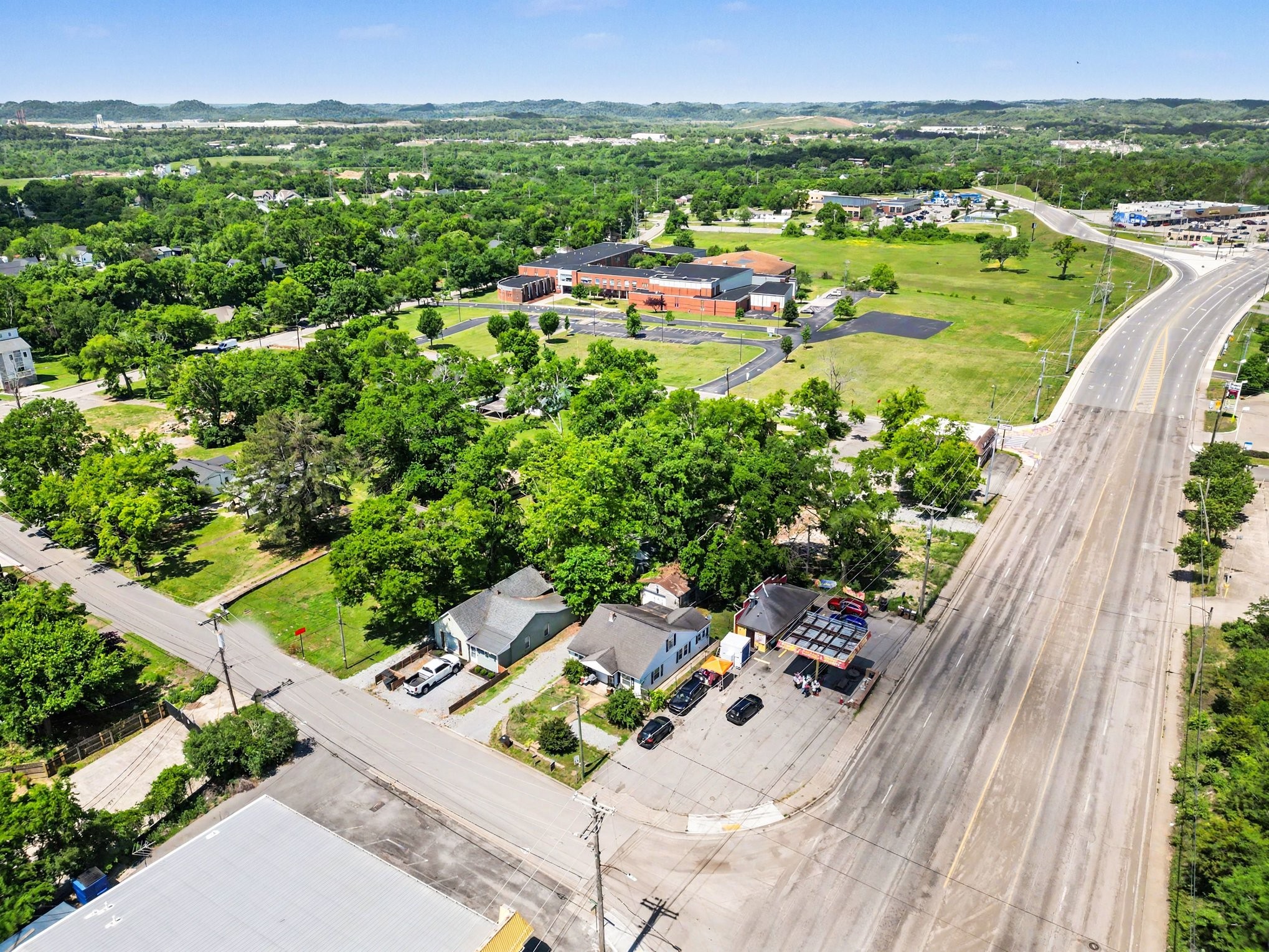 2013 Manchester Ave, Nashville, TN 37218