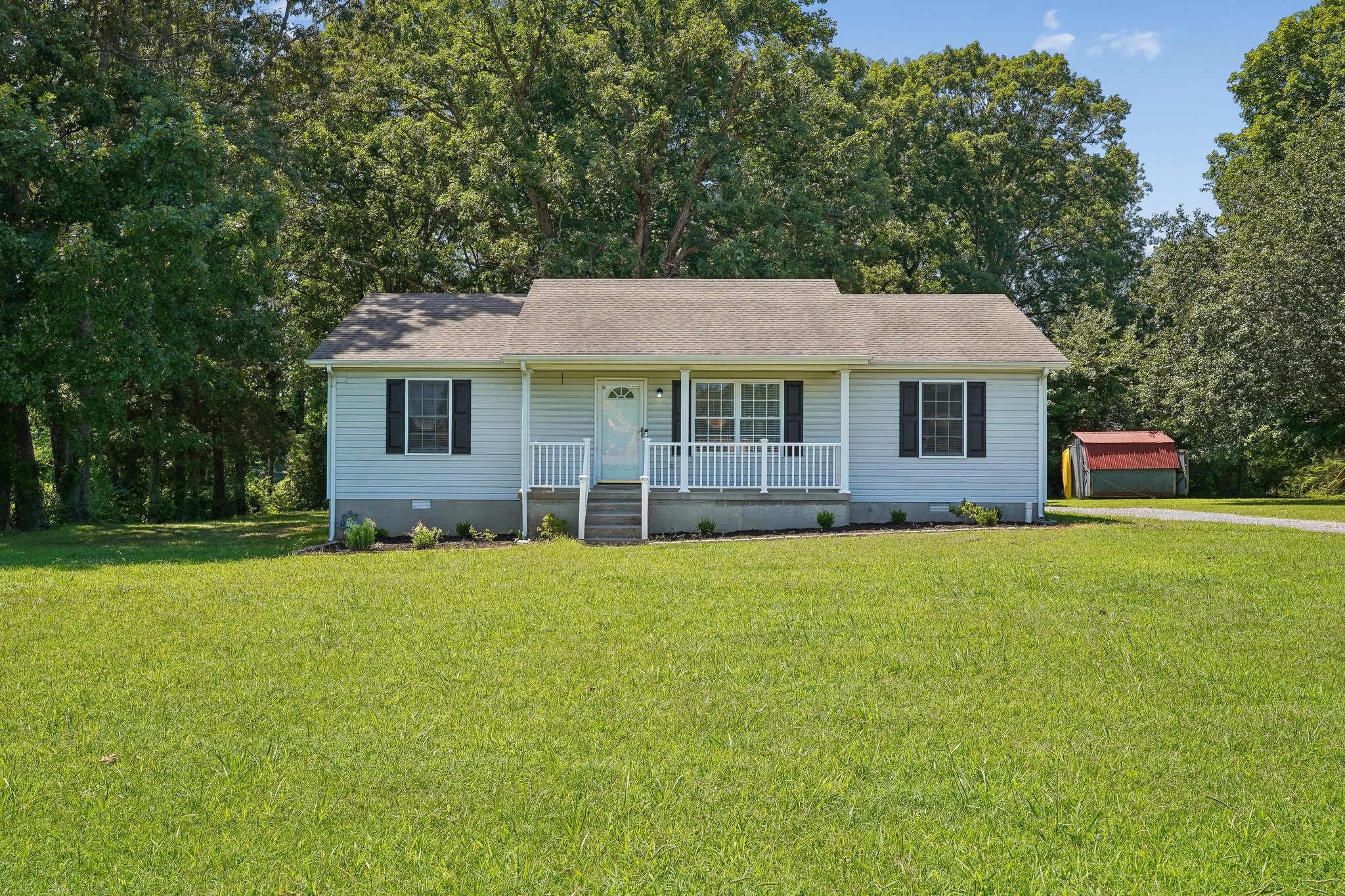 4273 Sycamore Rd, Greenbrier, TN 37073