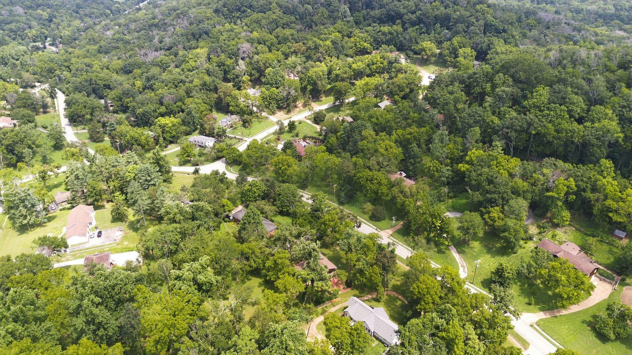 2010 Sunny Side Dr, Brentwood, TN 37027