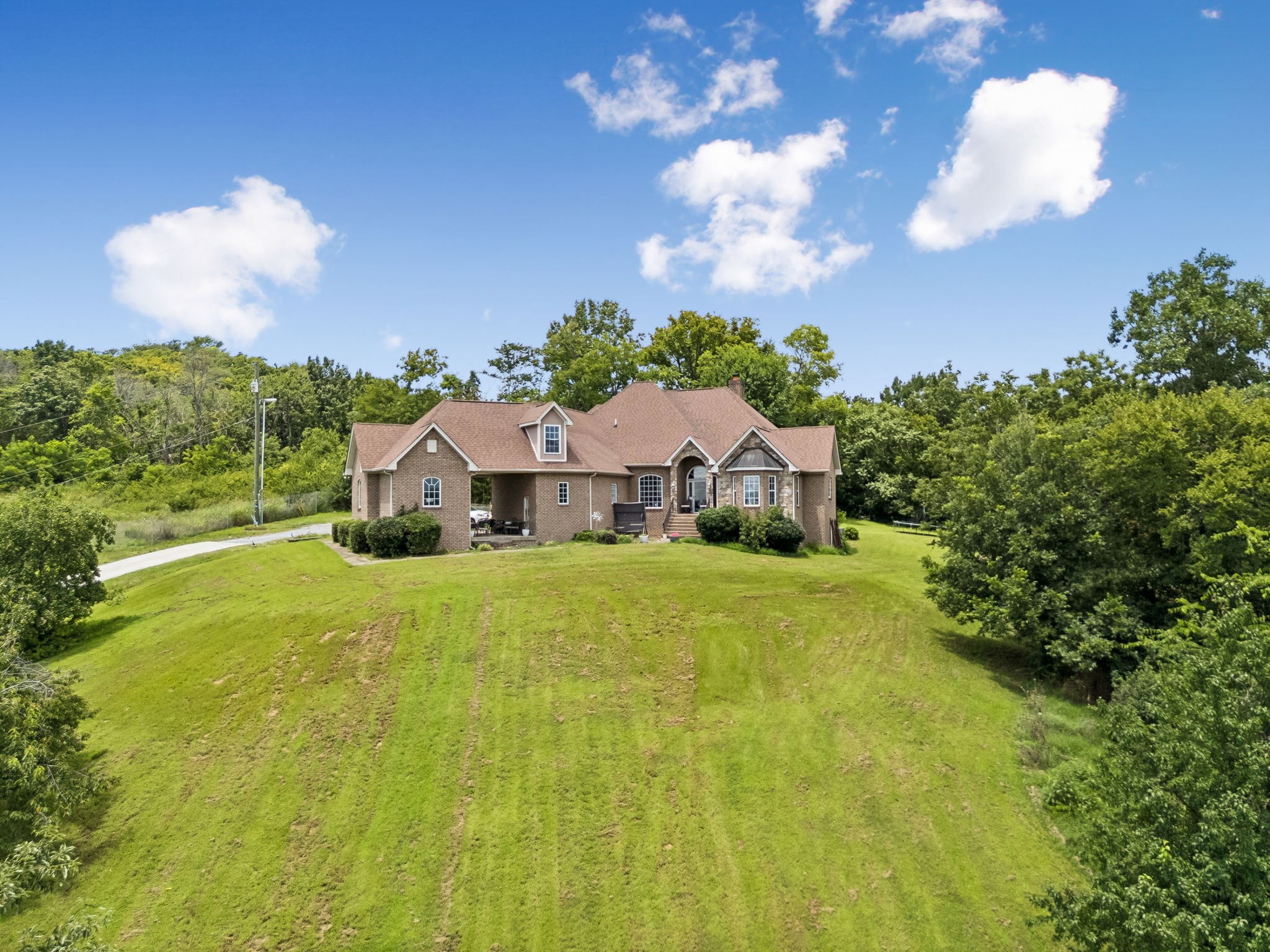 2439 Buena Vista Pike, Nashville, TN 37218